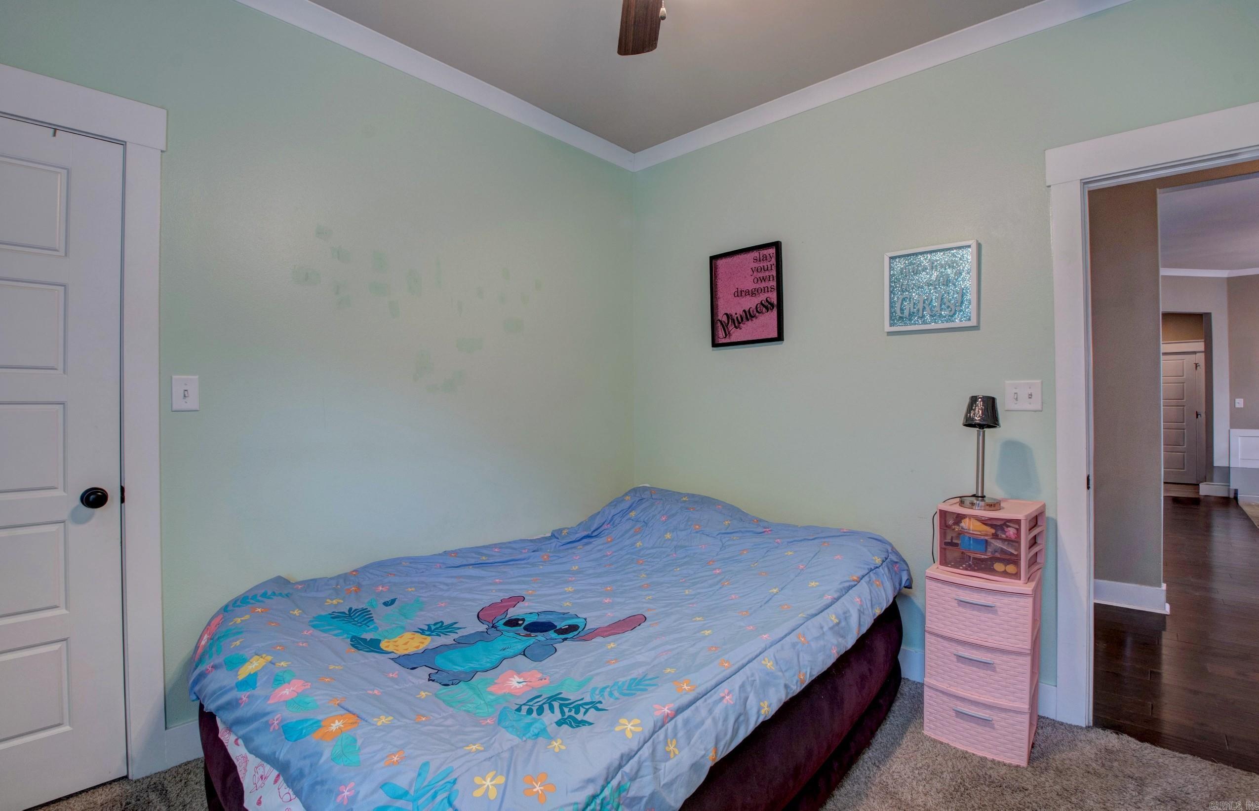 DAWSONS POINTE - Residential