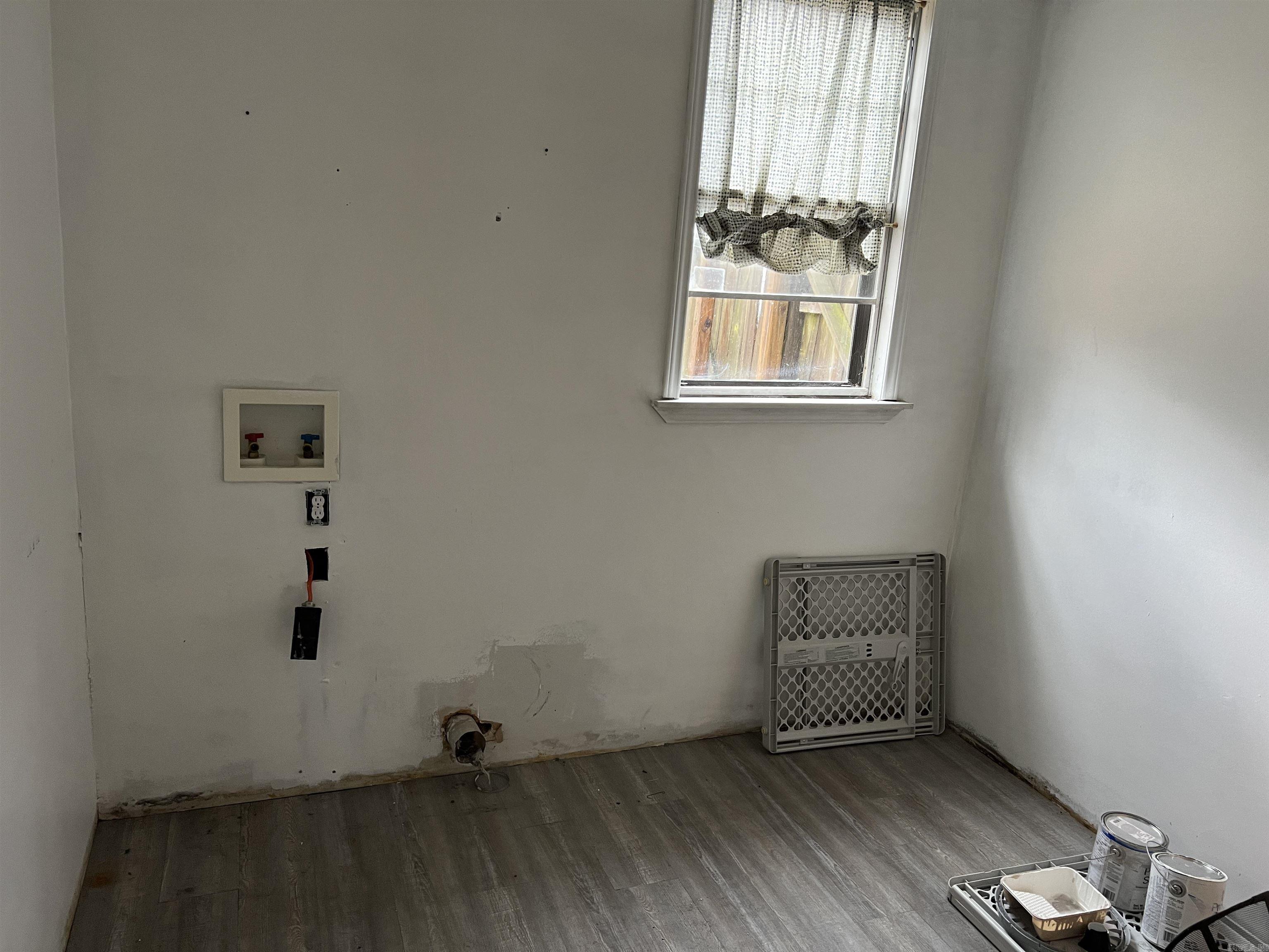 HUBERT BAILEY - Residential