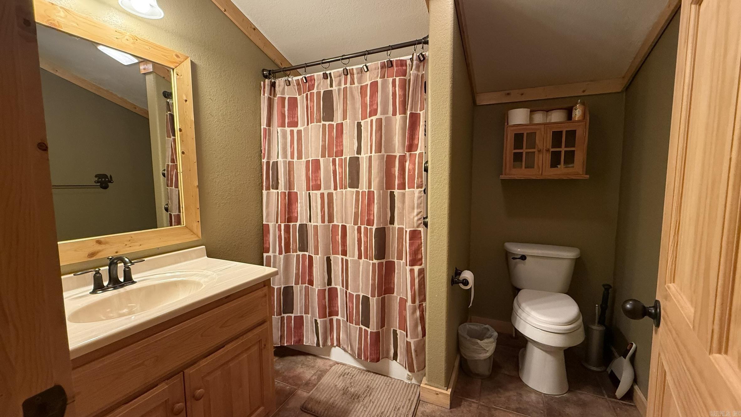 LANCASTER-TUBBS CREEK - Residential