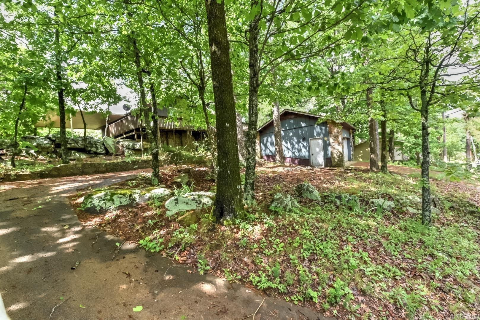 LAKEWOOD HILLS - Residential