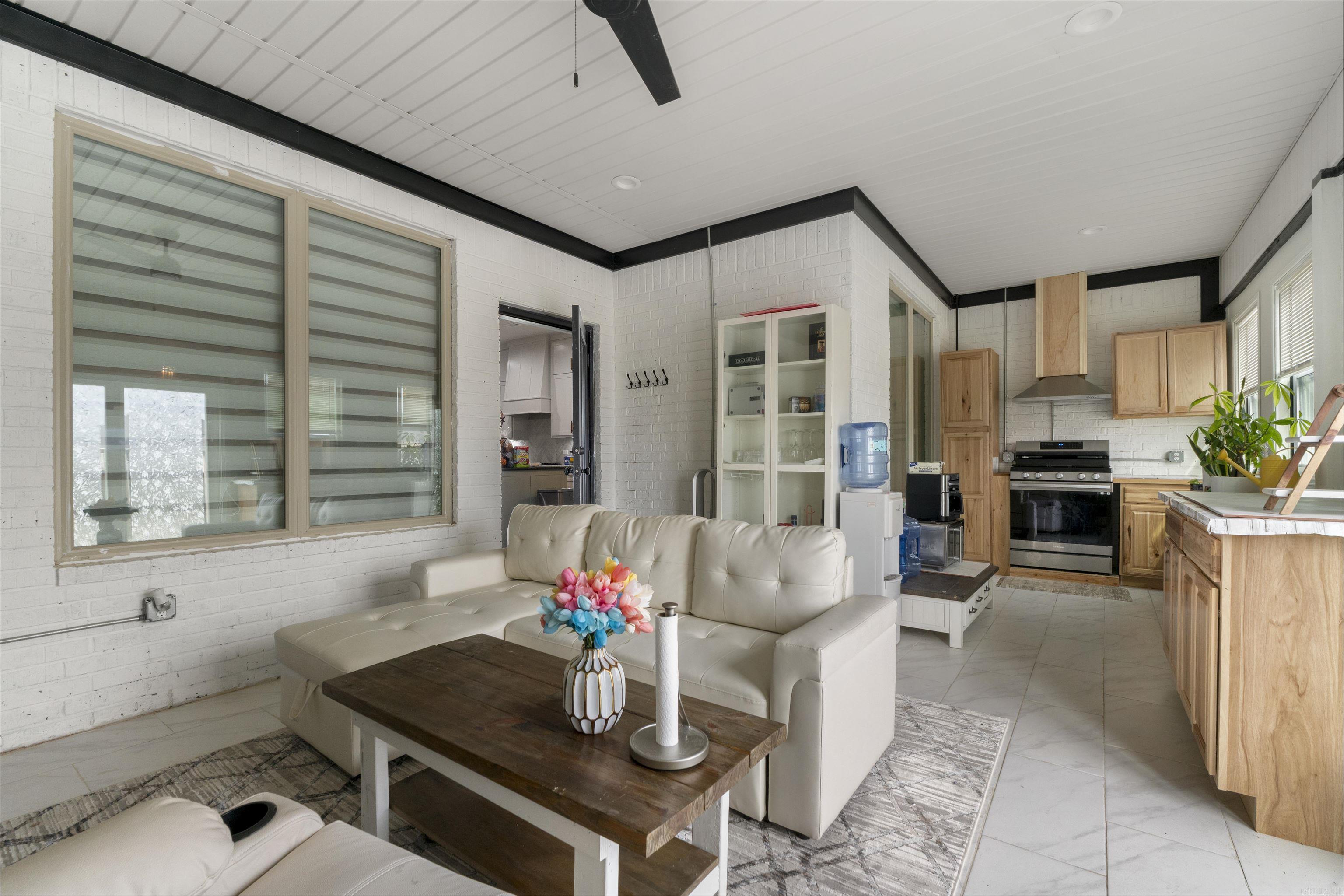 COUNTRY CLUB OF ARKANSAS PH 25-D - Residential