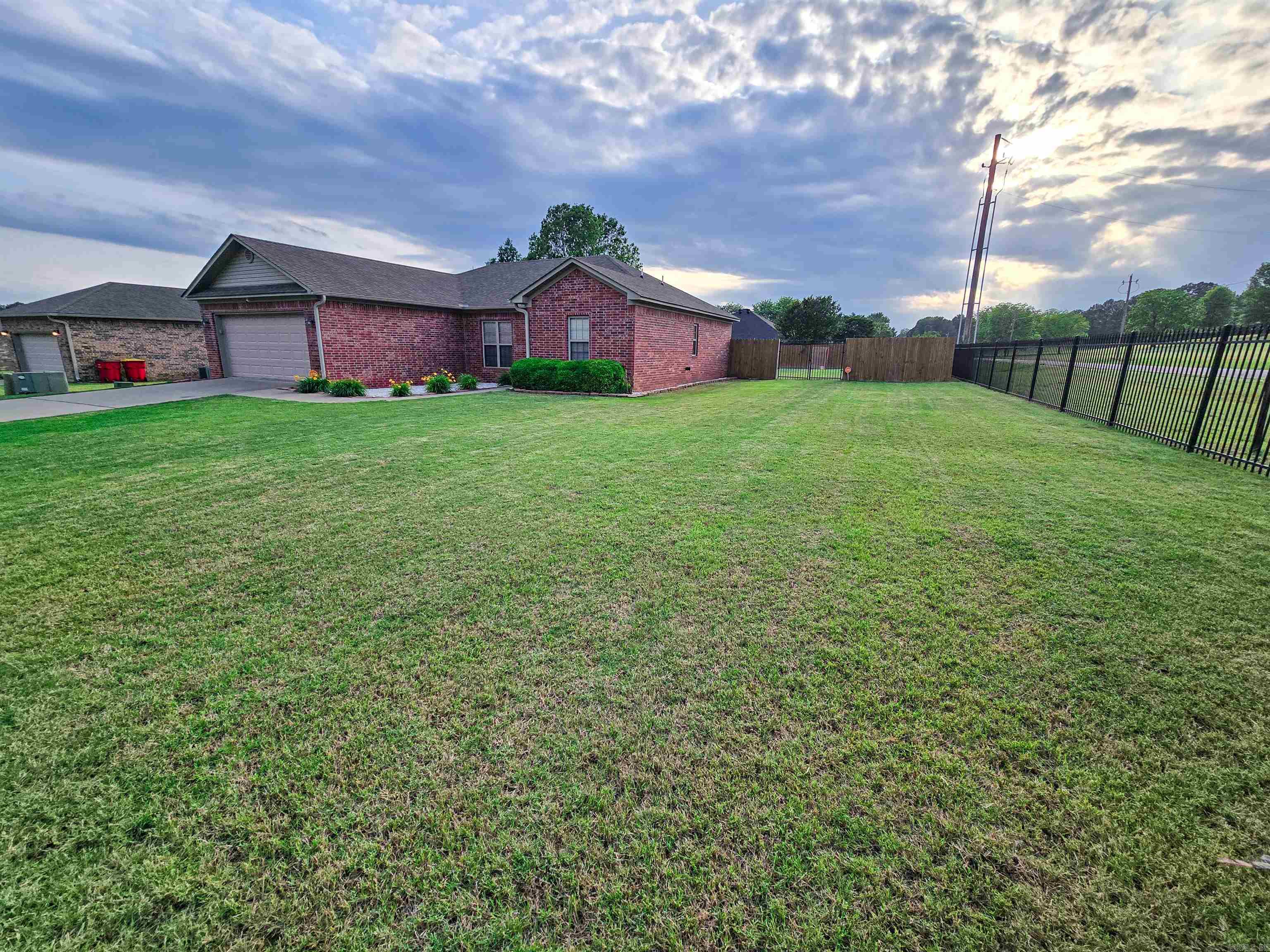 TAYLOR CREEK ESTATES - Residential