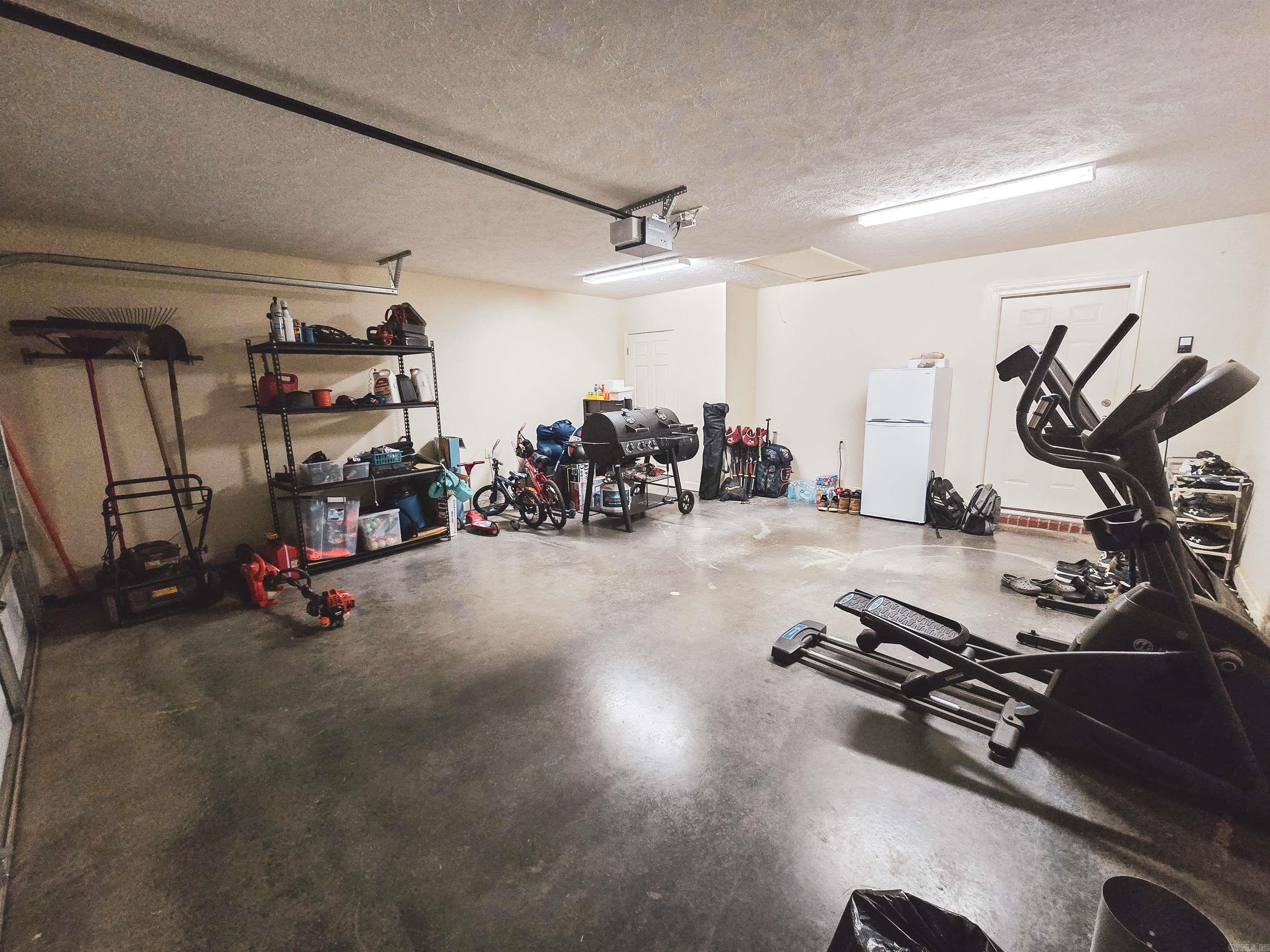 TAYLOR CREEK ESTATES - Residential