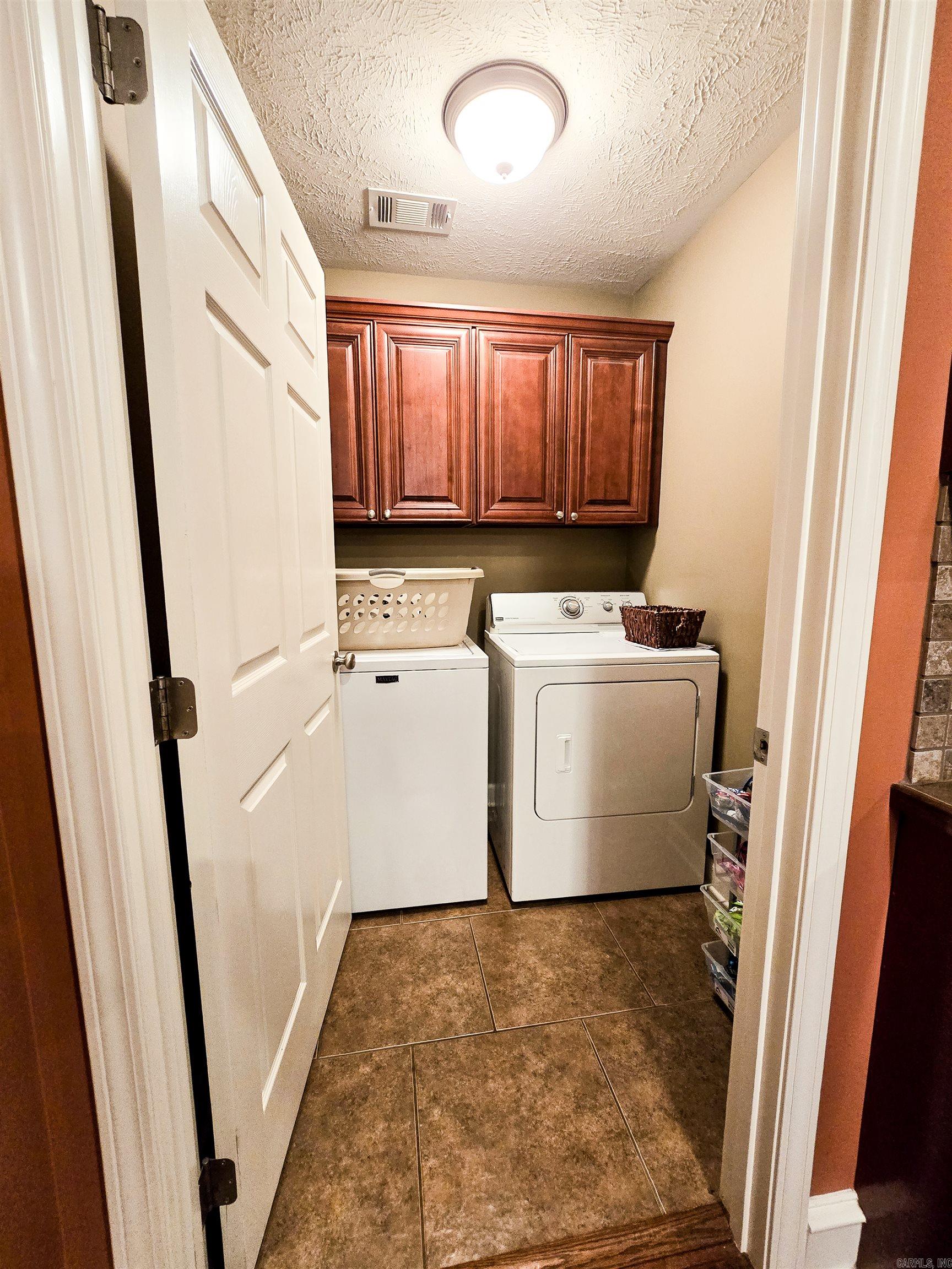 TAYLOR CREEK ESTATES - Residential