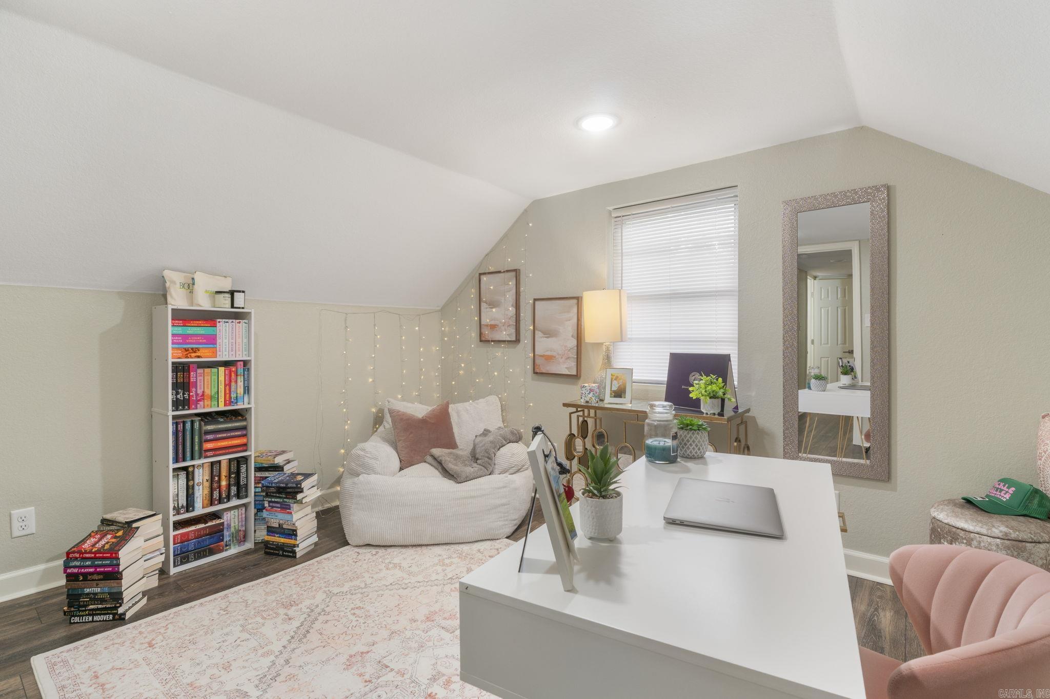 Tanglewood Heights #3 - Residential