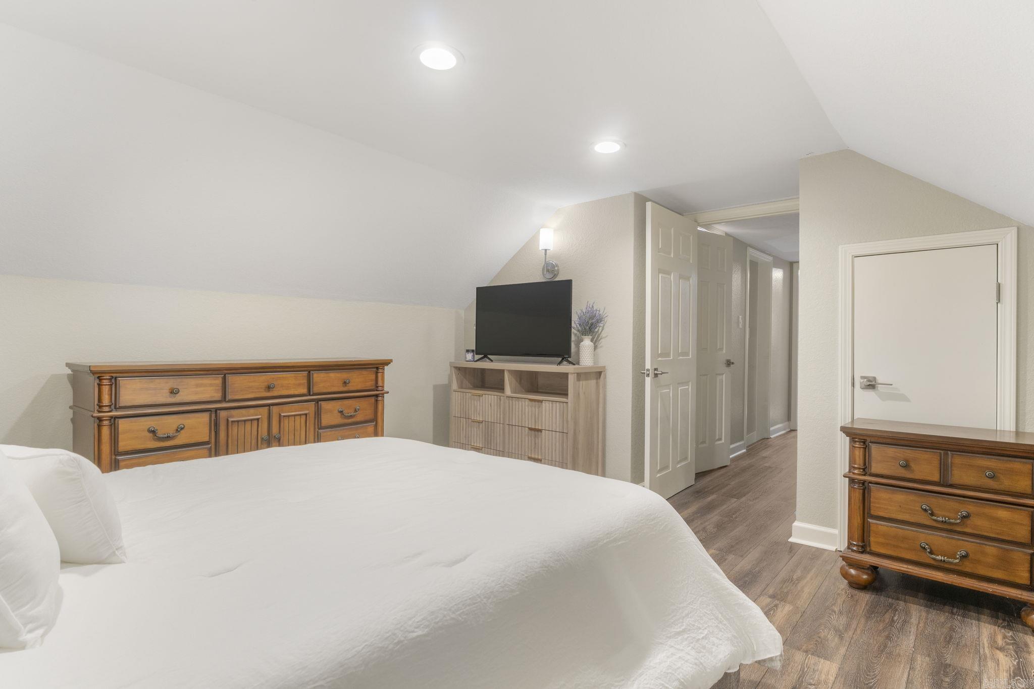 Tanglewood Heights #3 - Residential