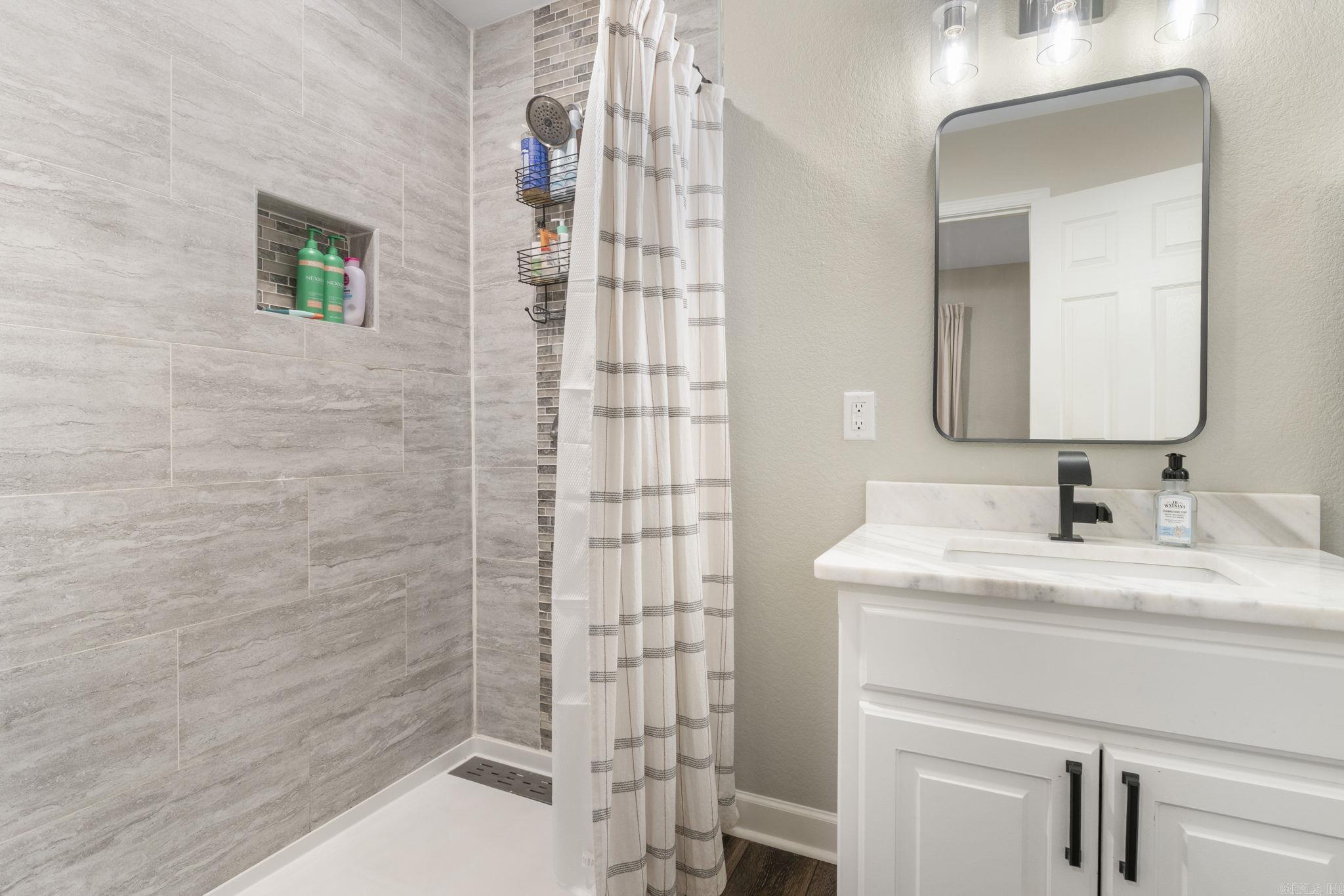 Tanglewood Heights #3 - Residential