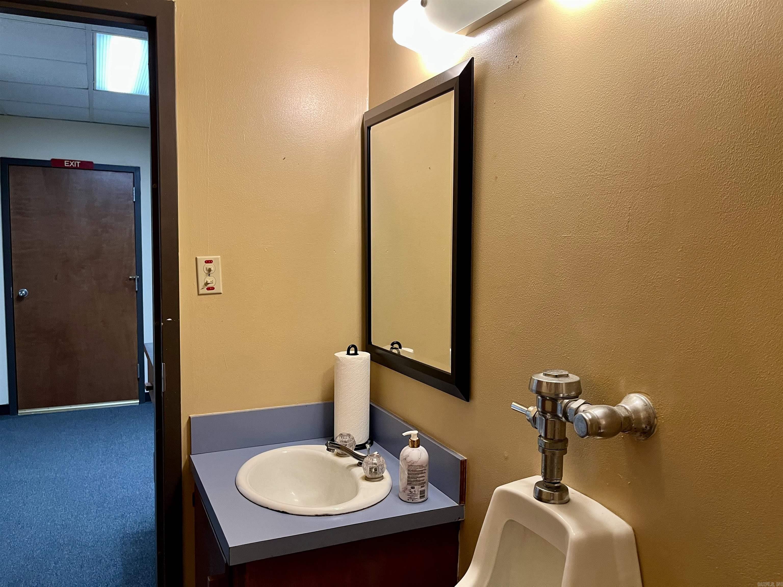 Metes & Bounds - Commercial Sale