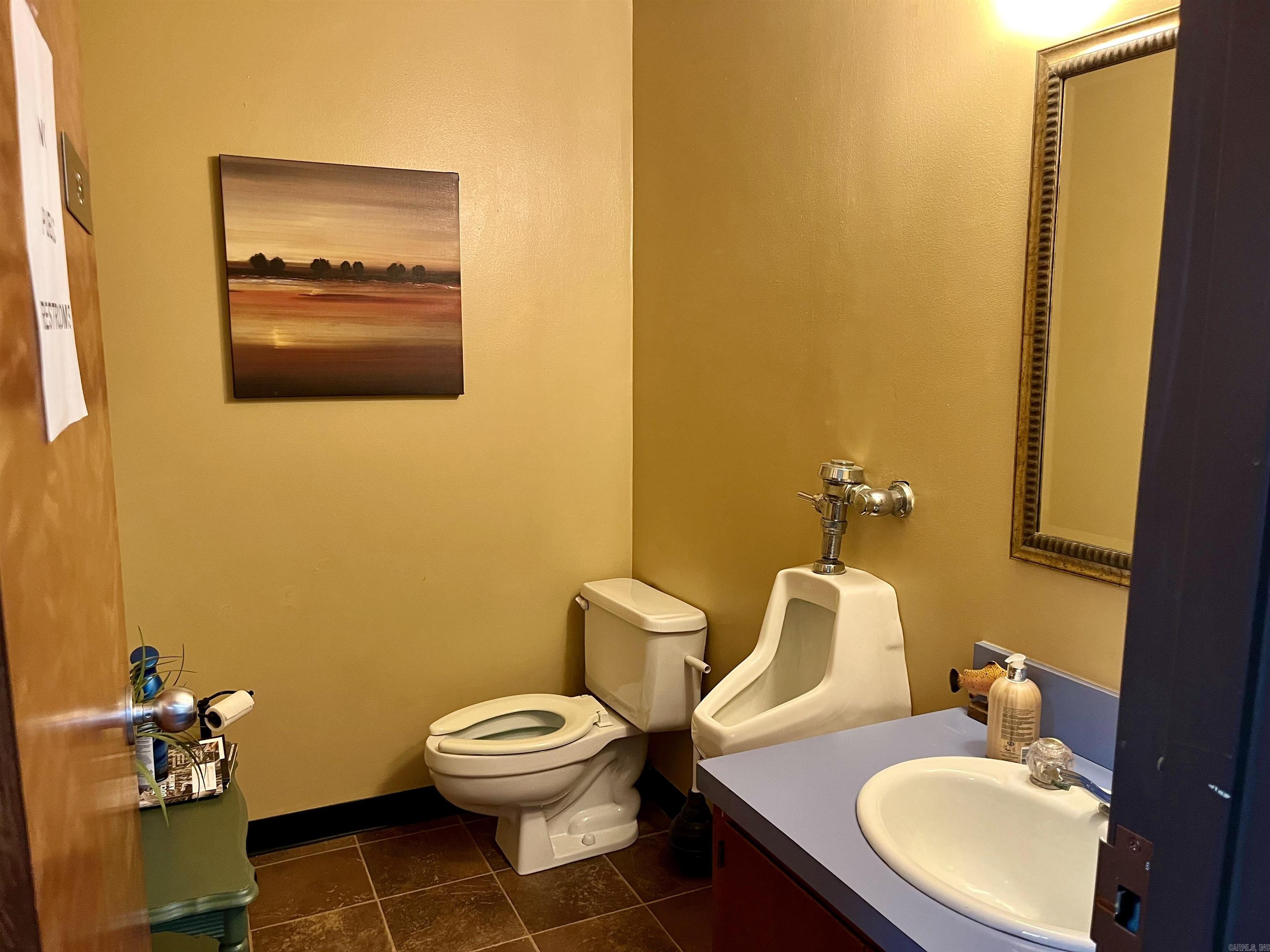 Metes & Bounds - Commercial Sale