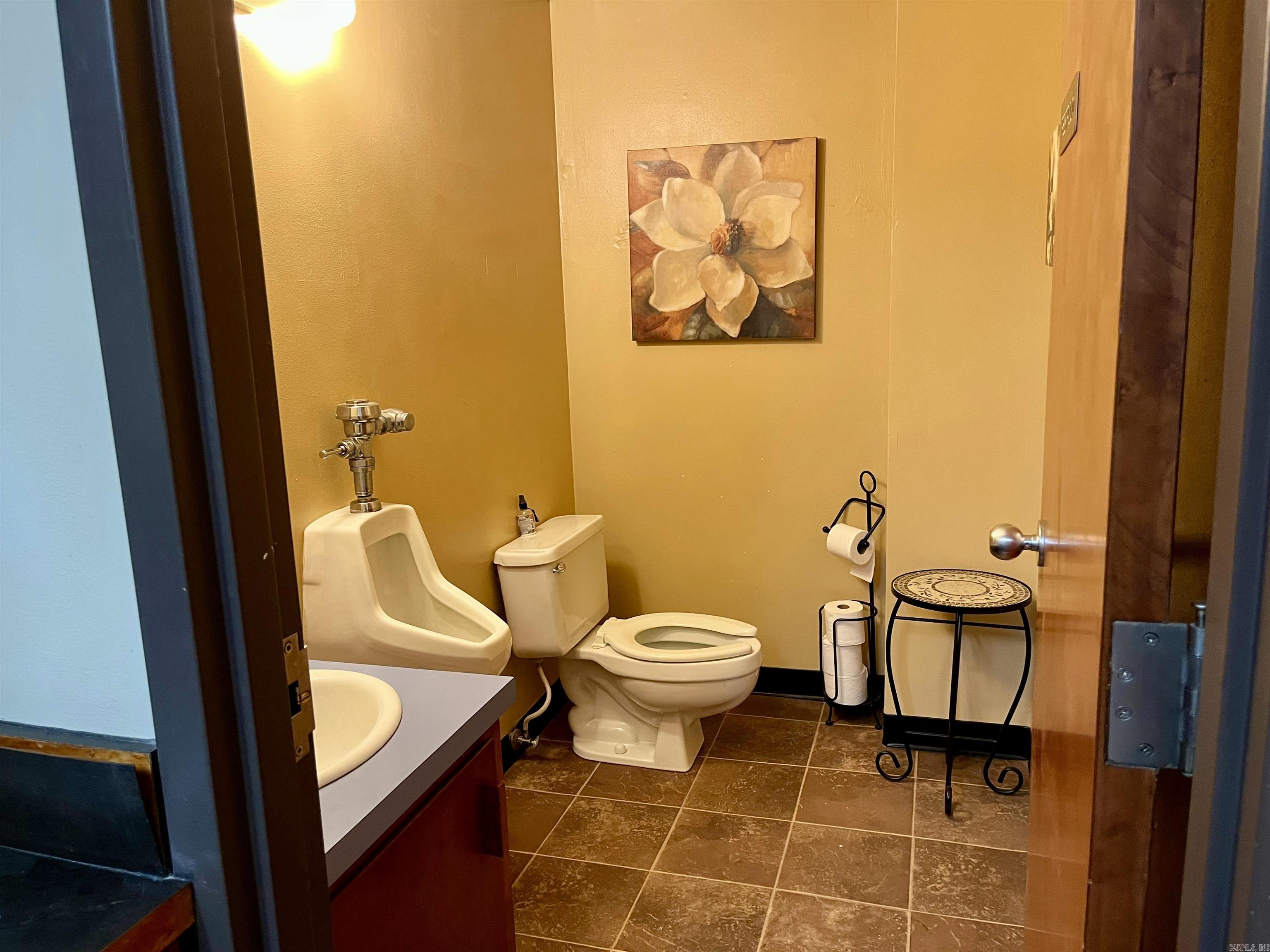 Metes & Bounds - Commercial Sale