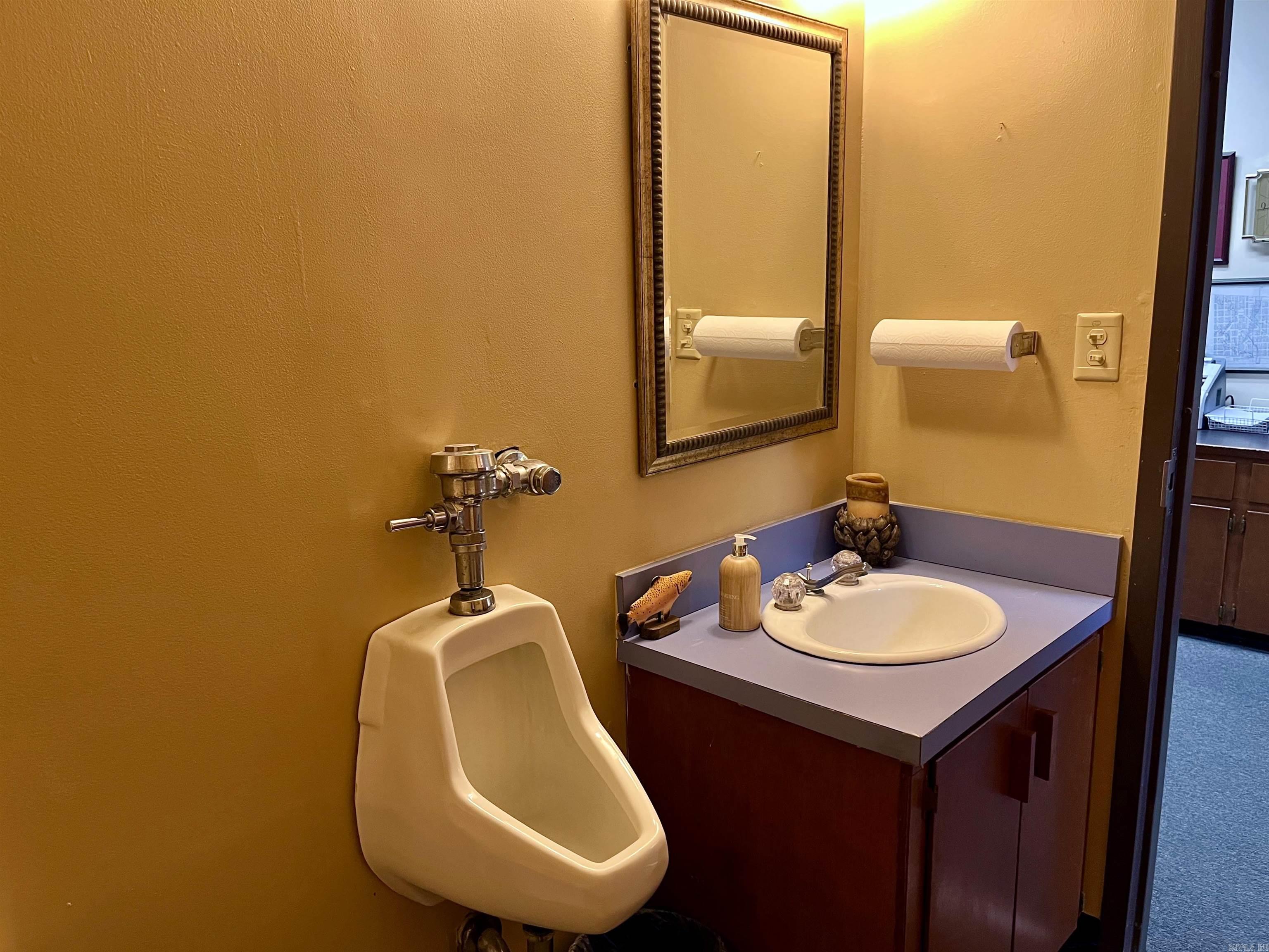 Metes & Bounds - Commercial Sale