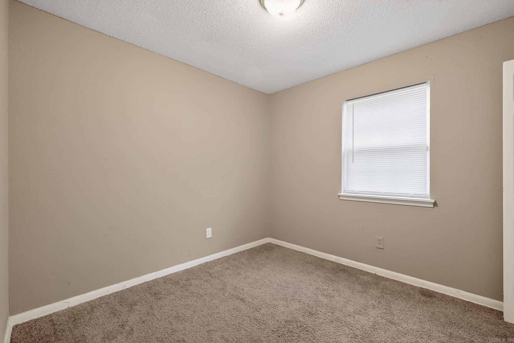 PINEWOOD - Residential