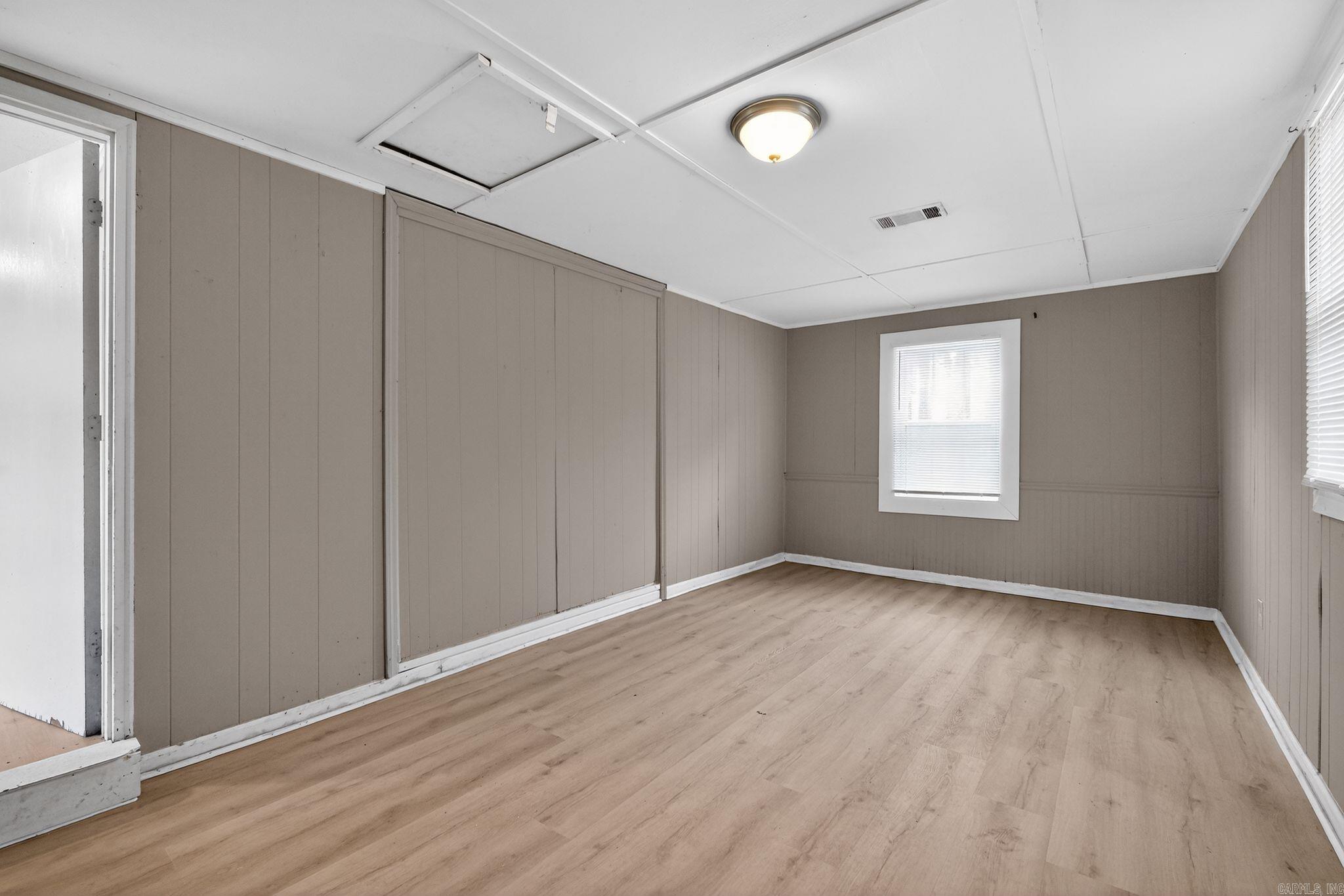 PINEWOOD - Residential