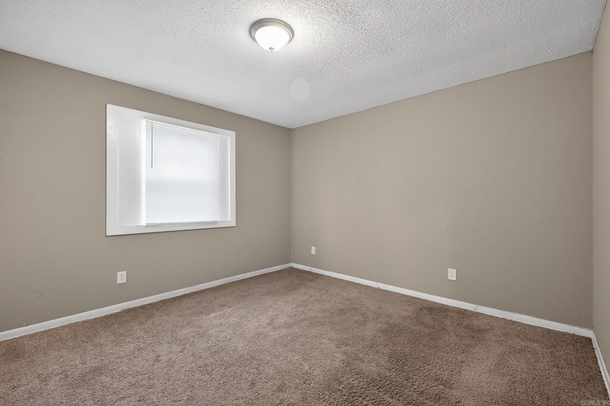 PINEWOOD - Residential