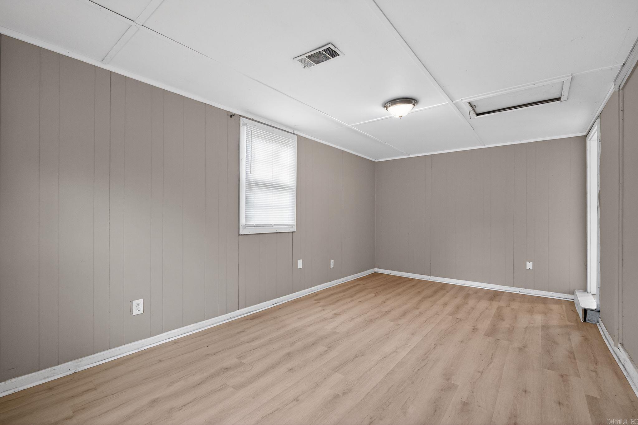 PINEWOOD - Residential