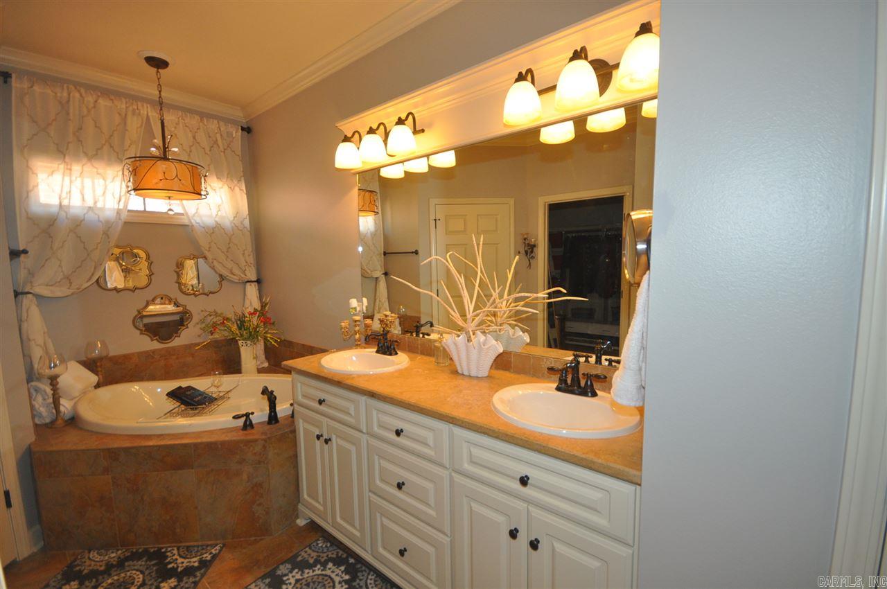 TAYLOR PARK - Residential