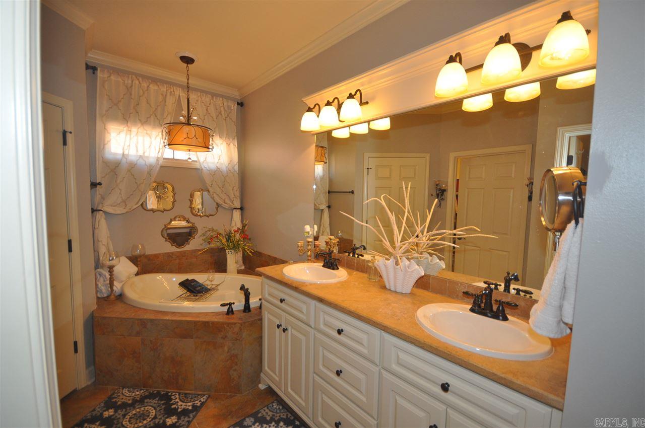 TAYLOR PARK - Residential