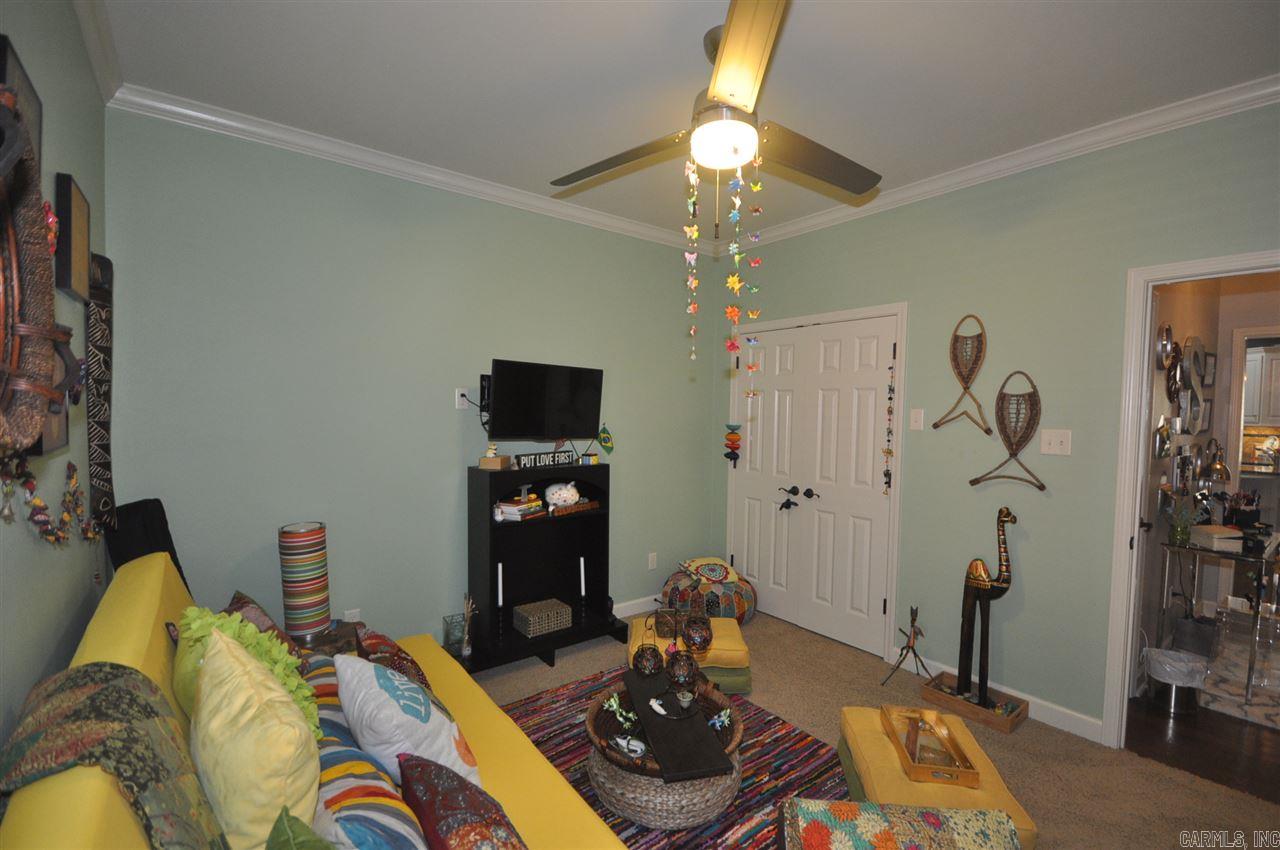 TAYLOR PARK - Residential