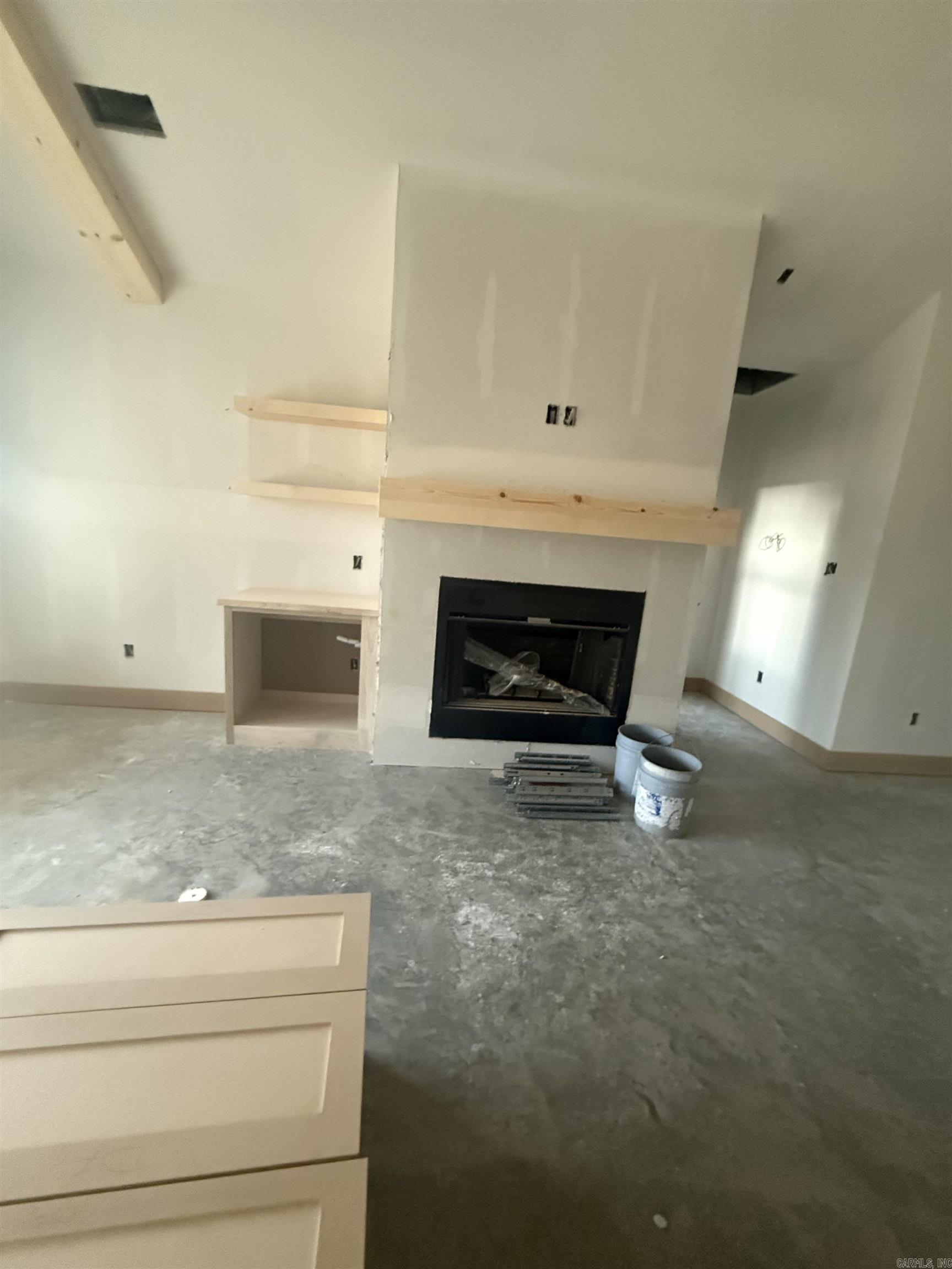 SPENCER CROSSING LLC - Residential