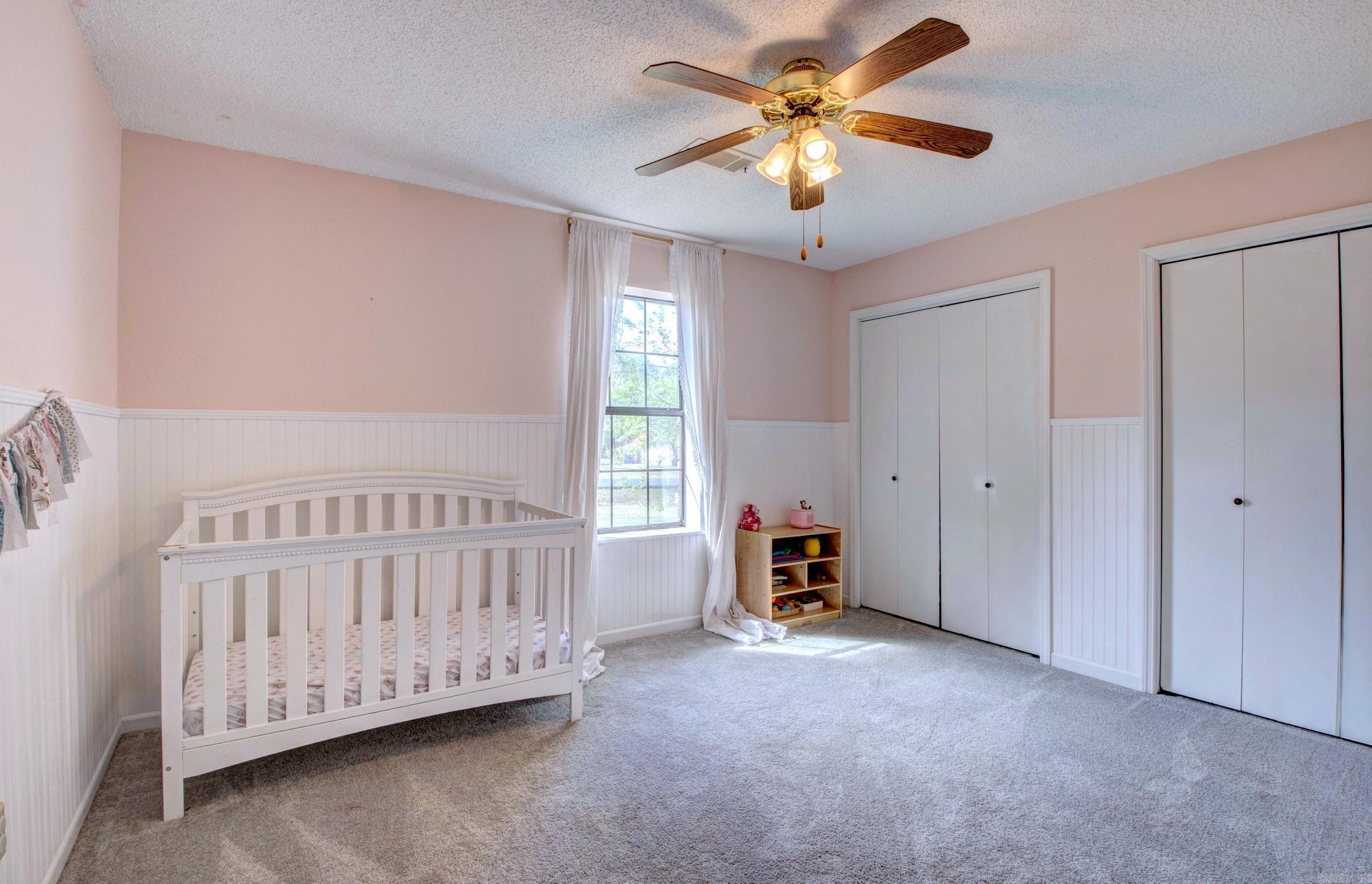 COUNTRY WOOD UNIT - Residential