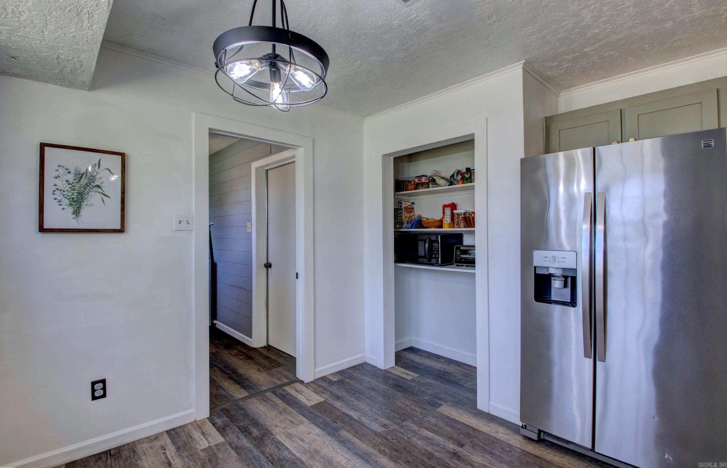 COUNTRY WOOD UNIT - Residential