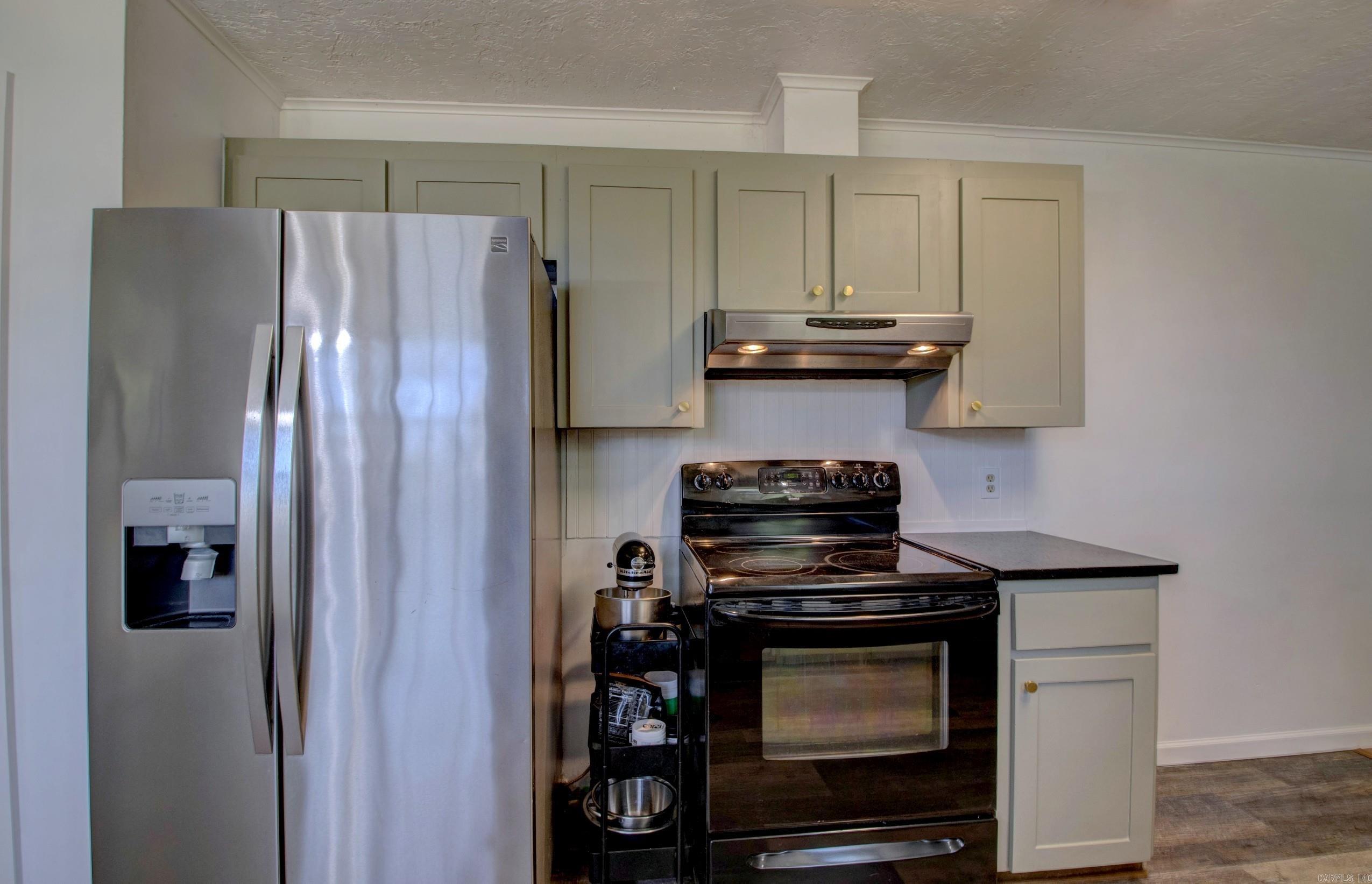 COUNTRY WOOD UNIT - Residential