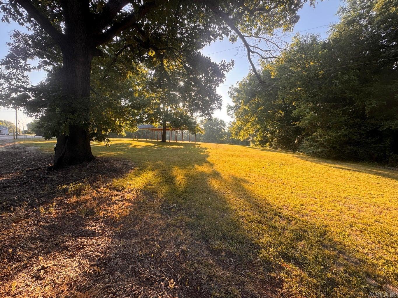 Jamestown - Land