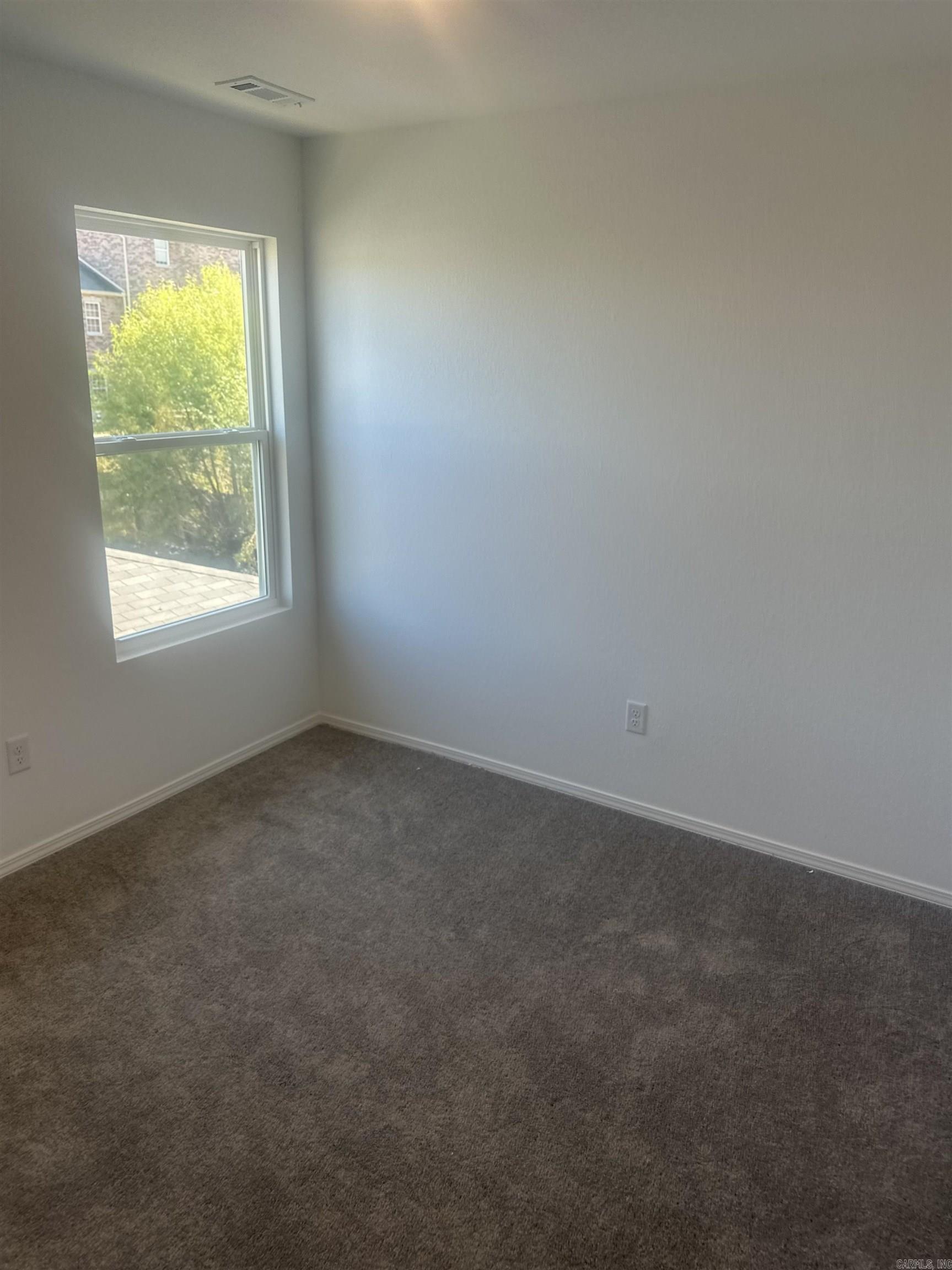 WHITE OAK CROSSING - Residential