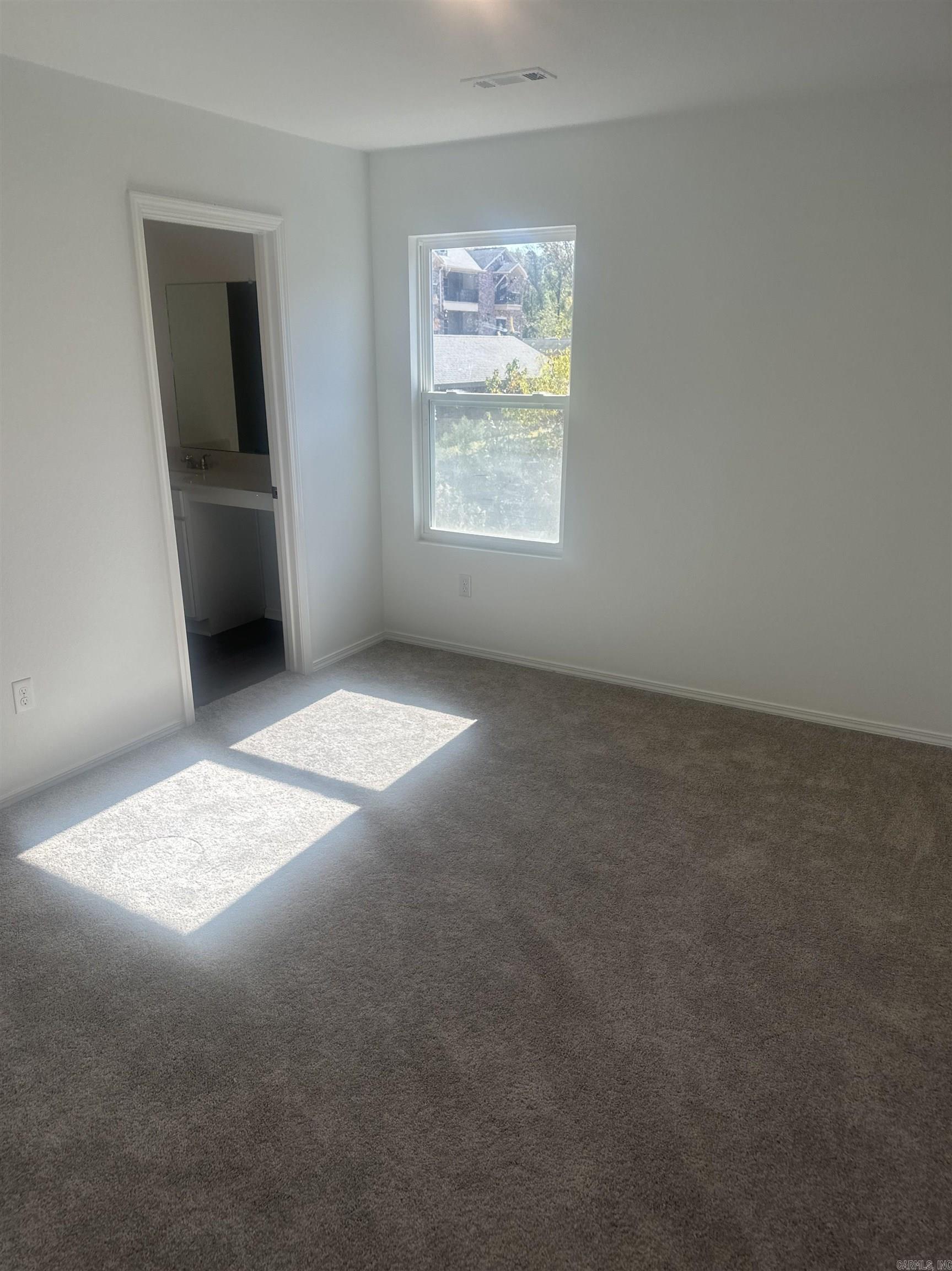 WHITE OAK CROSSING - Residential