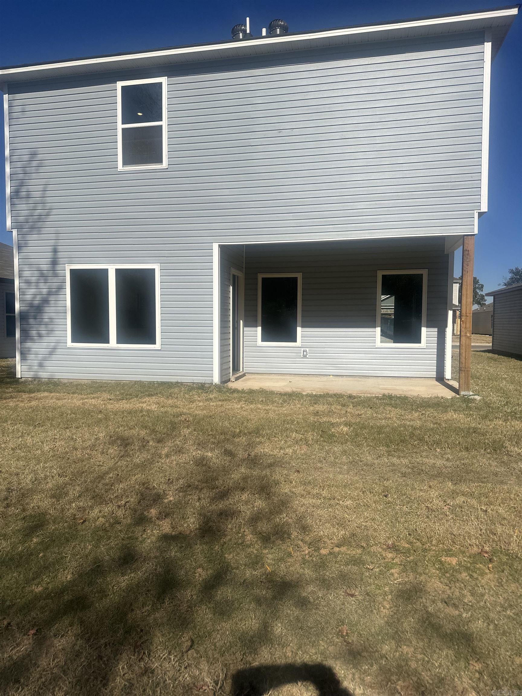 WHITE OAK CROSSING - Residential