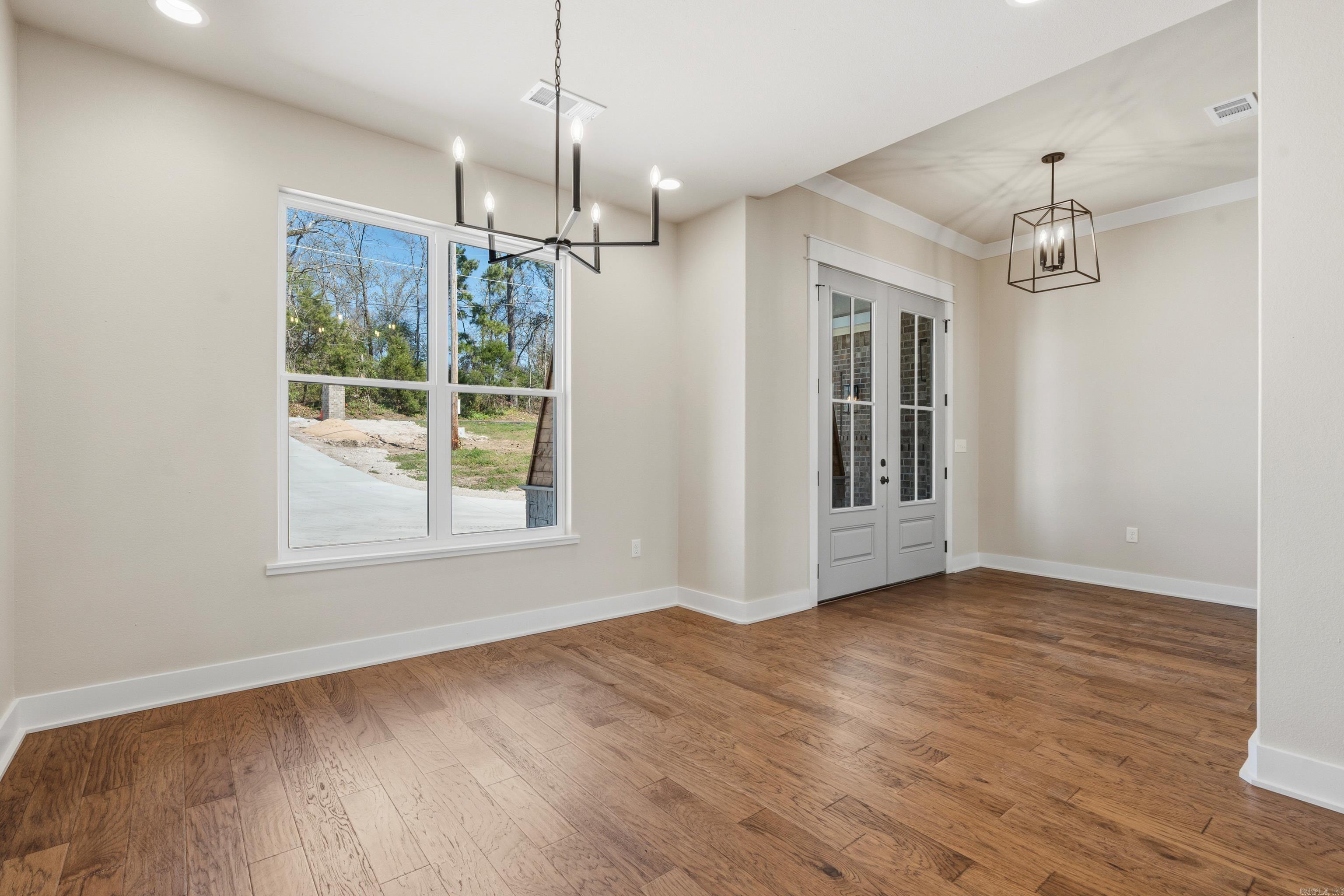 WATERFALL BAY - Residential