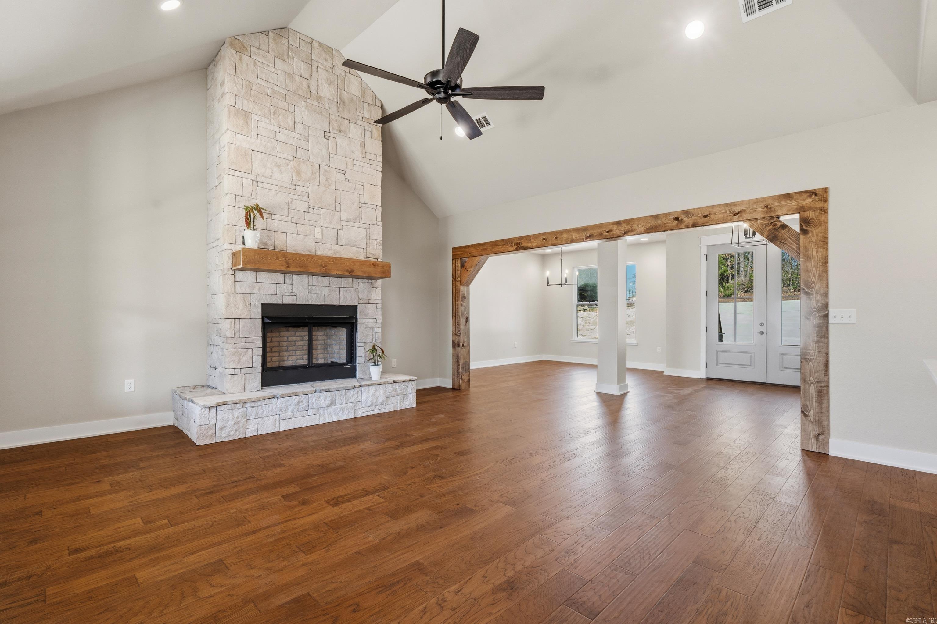 WATERFALL BAY - Residential