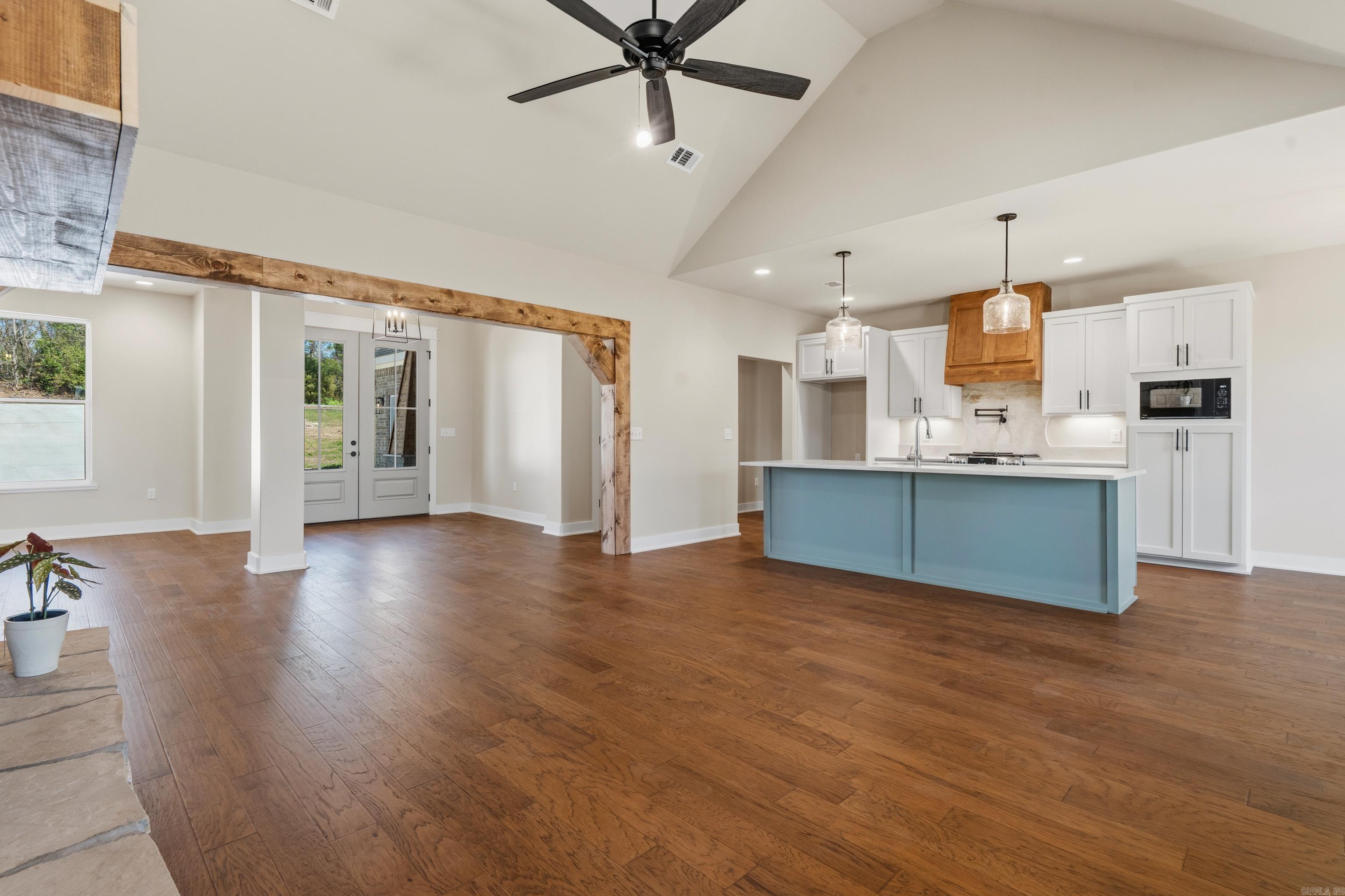 WATERFALL BAY - Residential