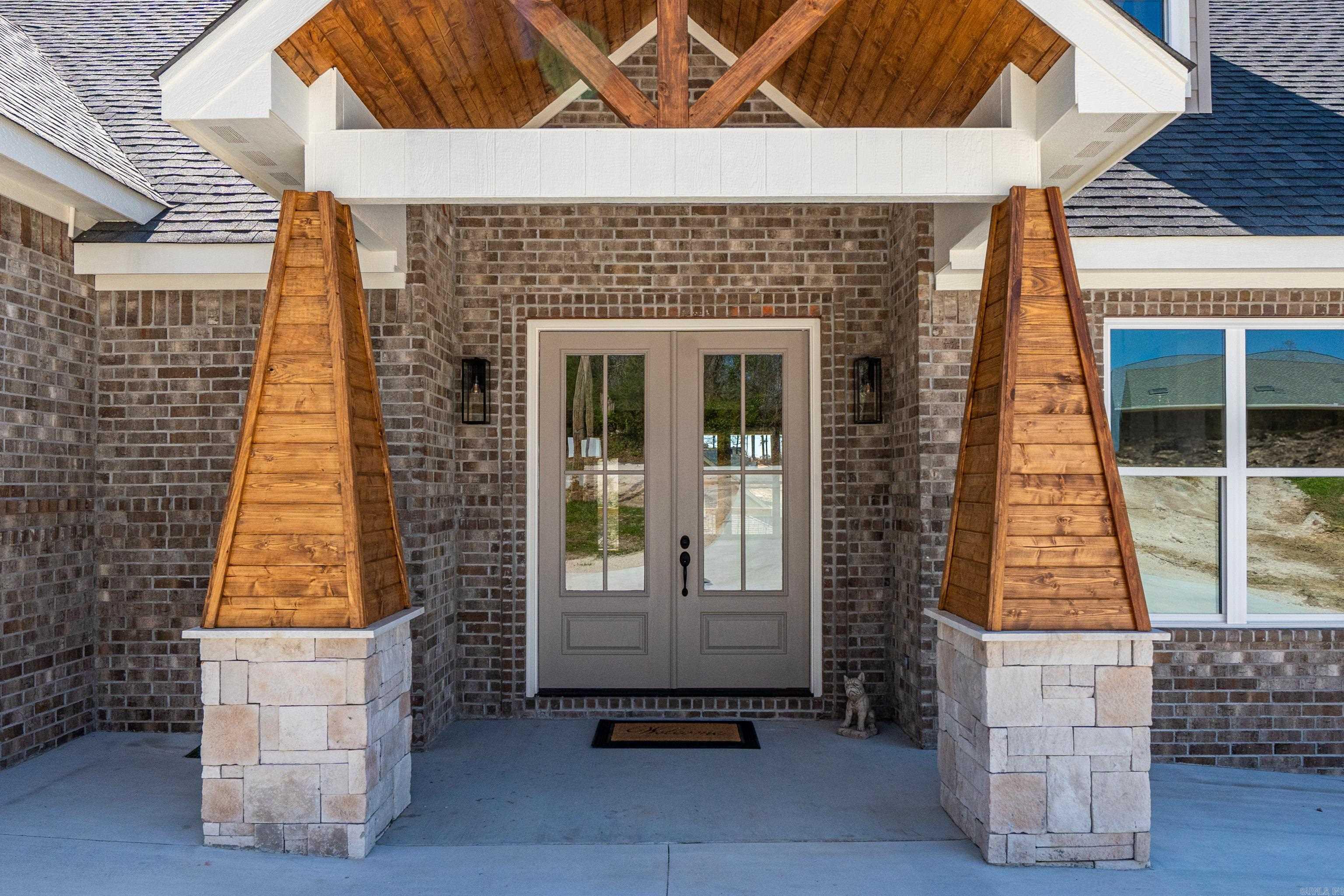 WATERFALL BAY - Residential