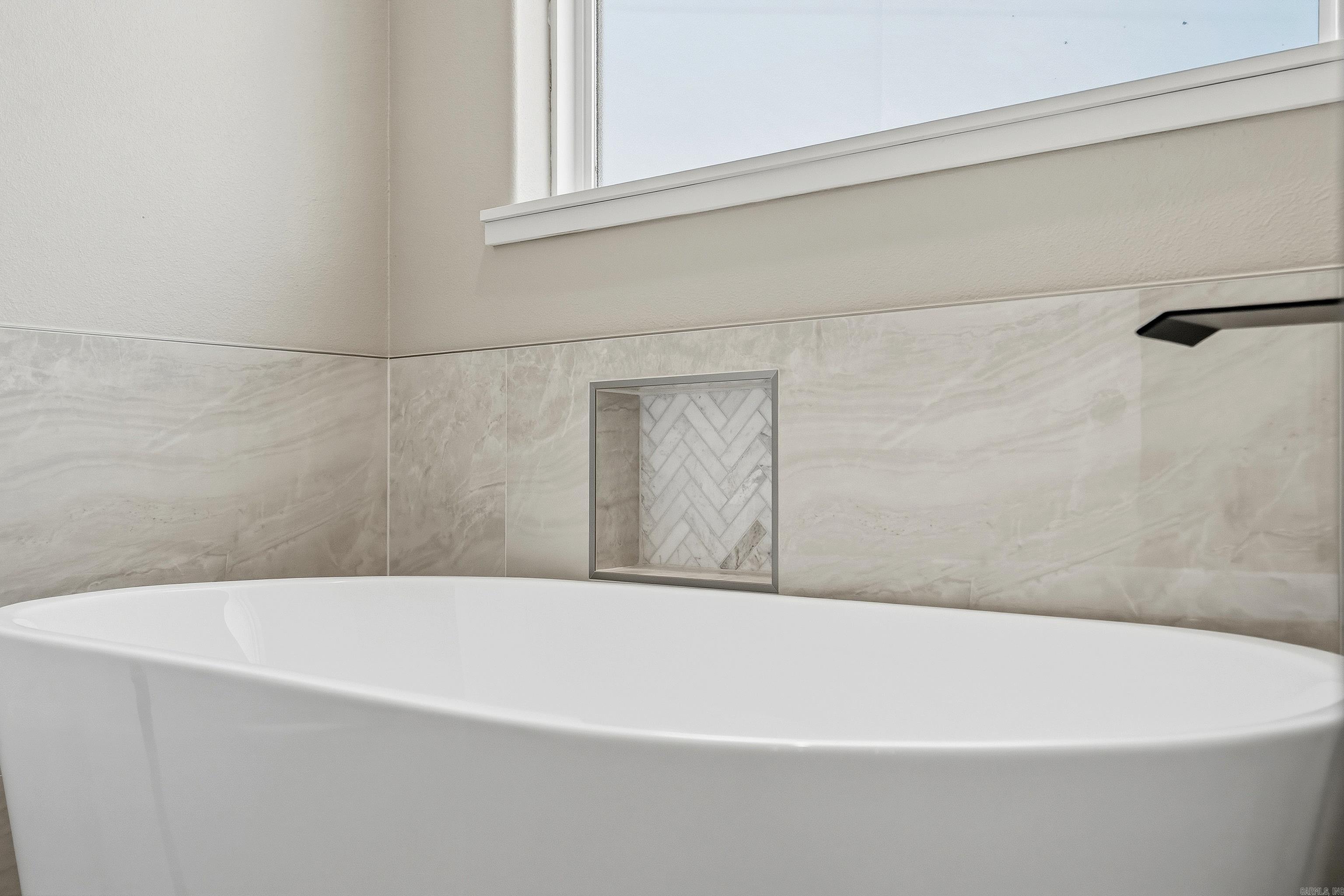 WATERFALL BAY - Residential