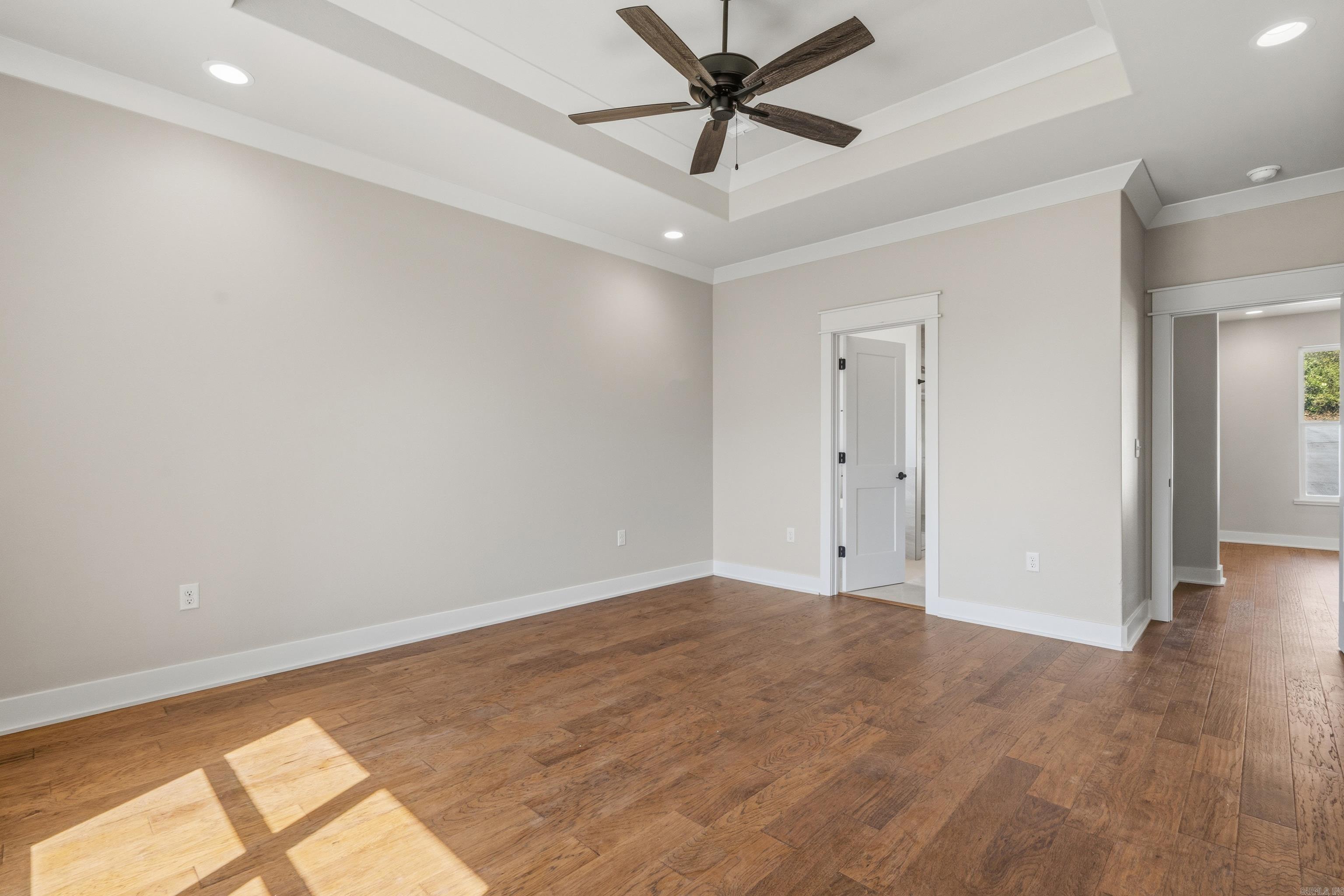 WATERFALL BAY - Residential