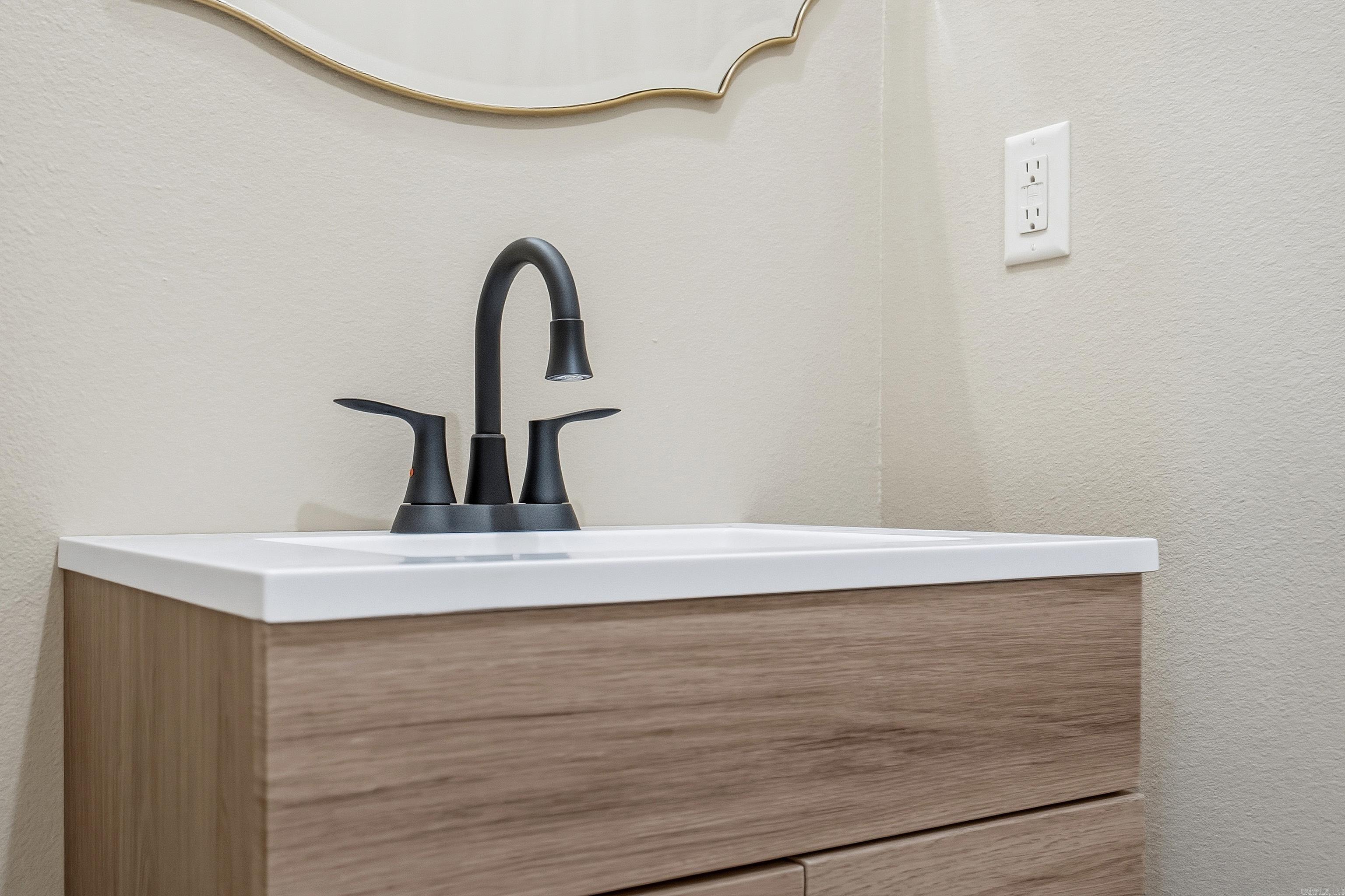 WATERFALL BAY - Residential