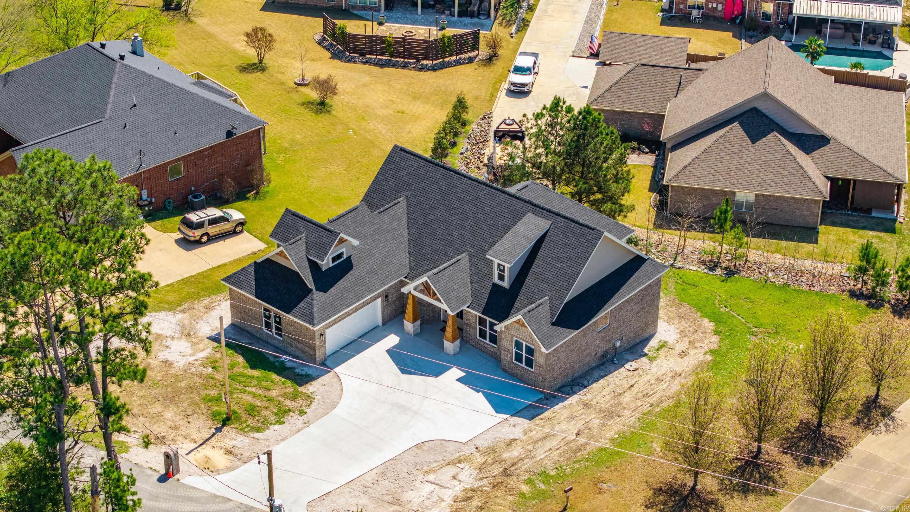 WATERFALL BAY - Residential