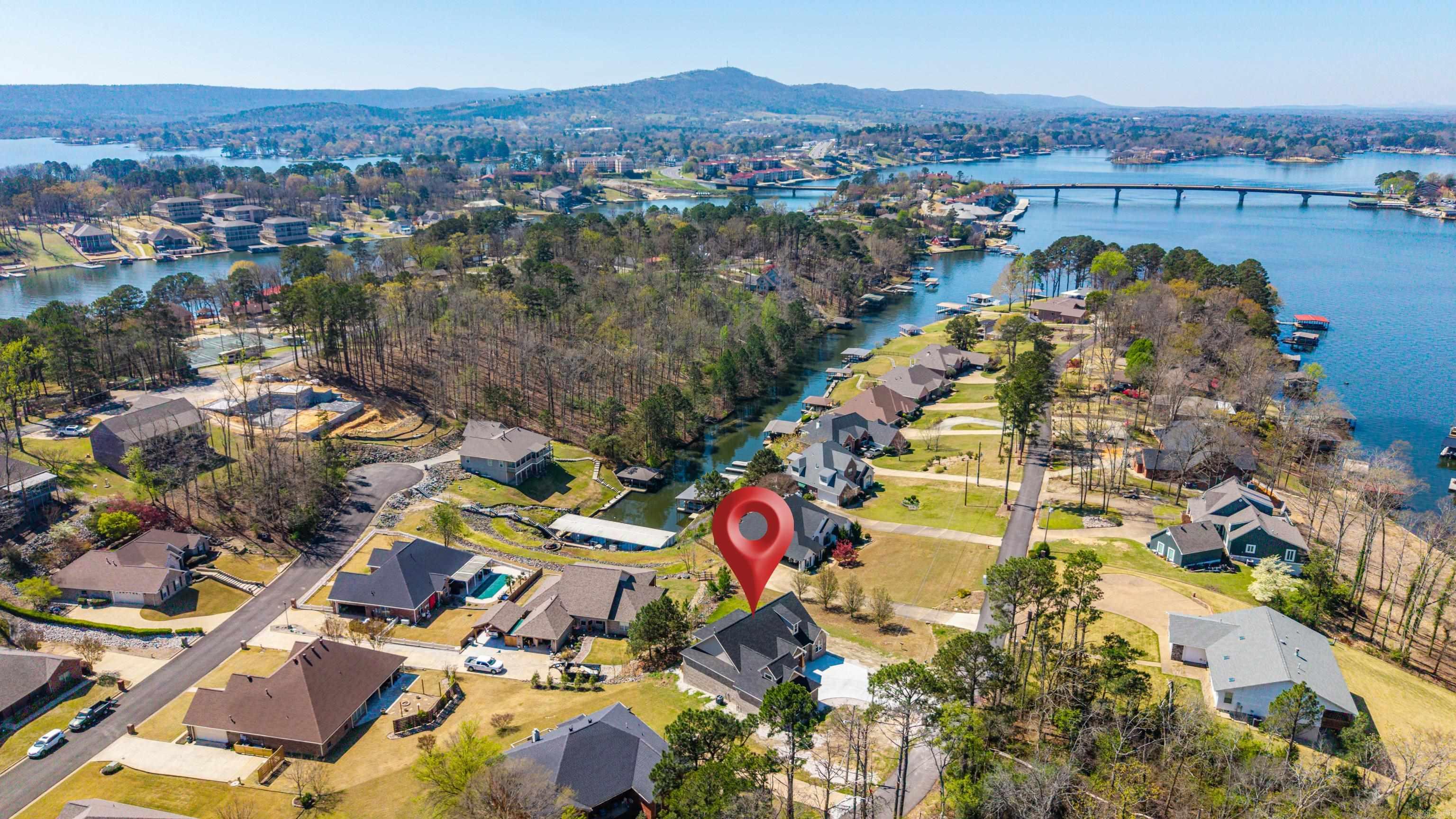 WATERFALL BAY - Residential