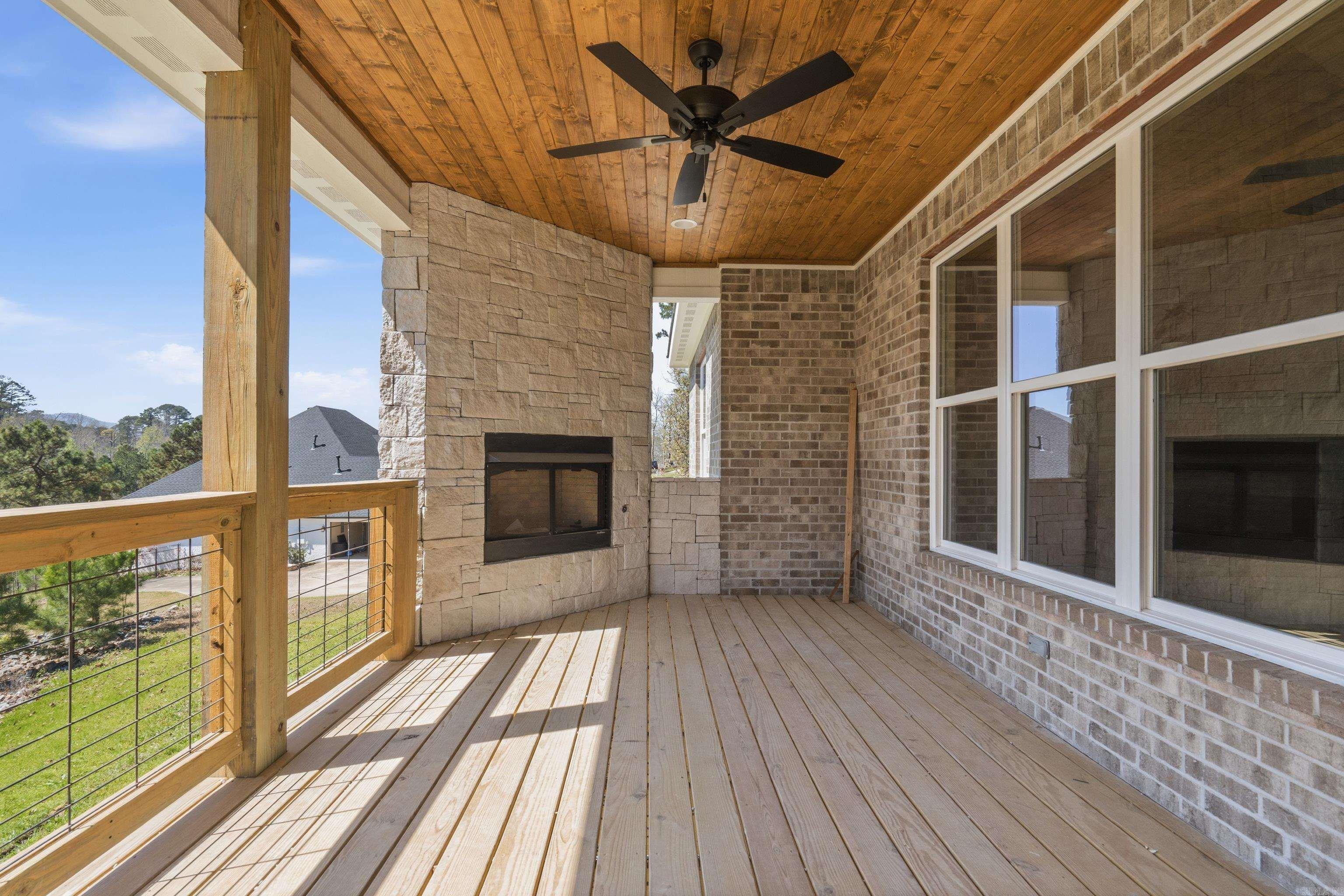 WATERFALL BAY - Residential