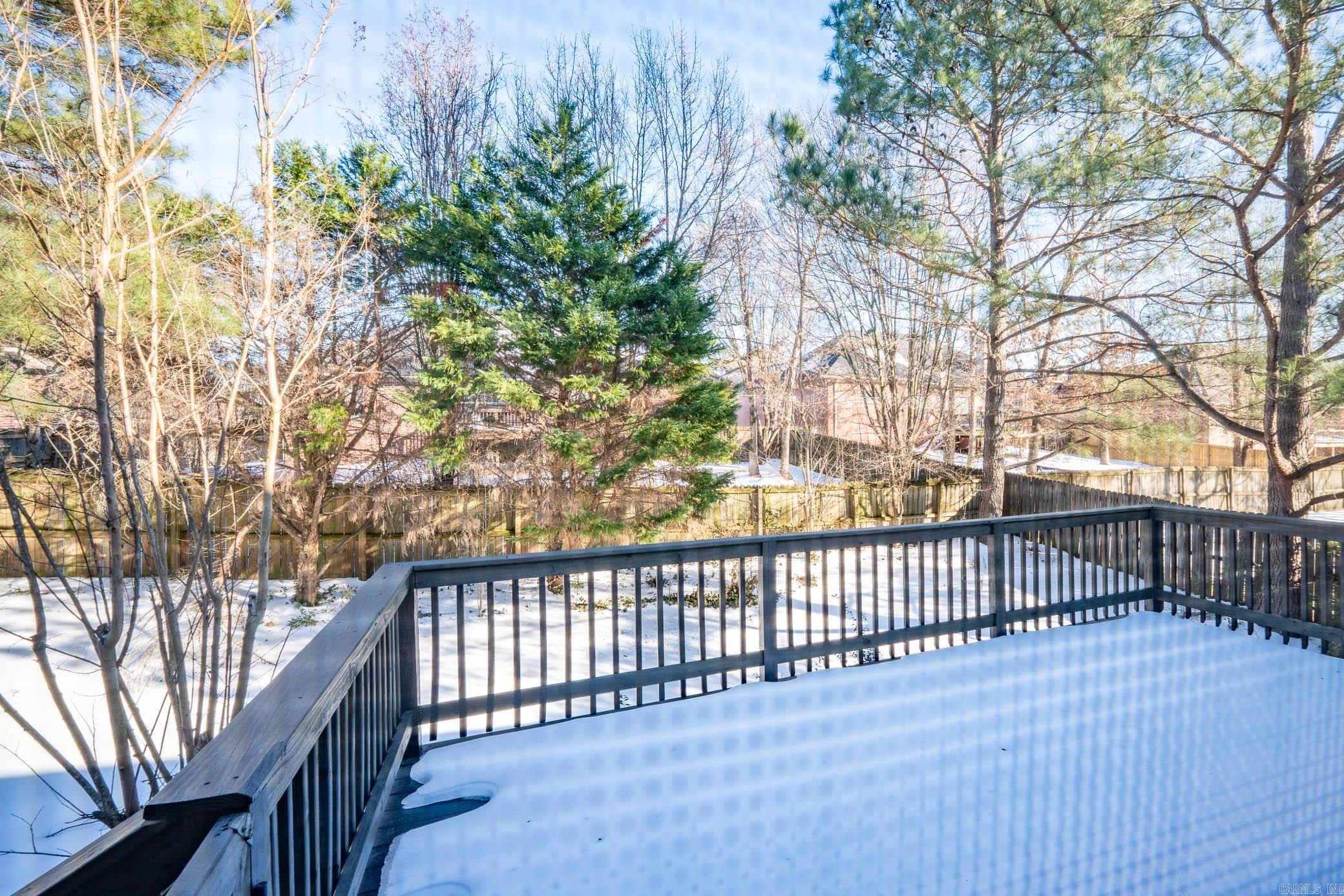 CAPITOL LAKES ESTATES - Residential