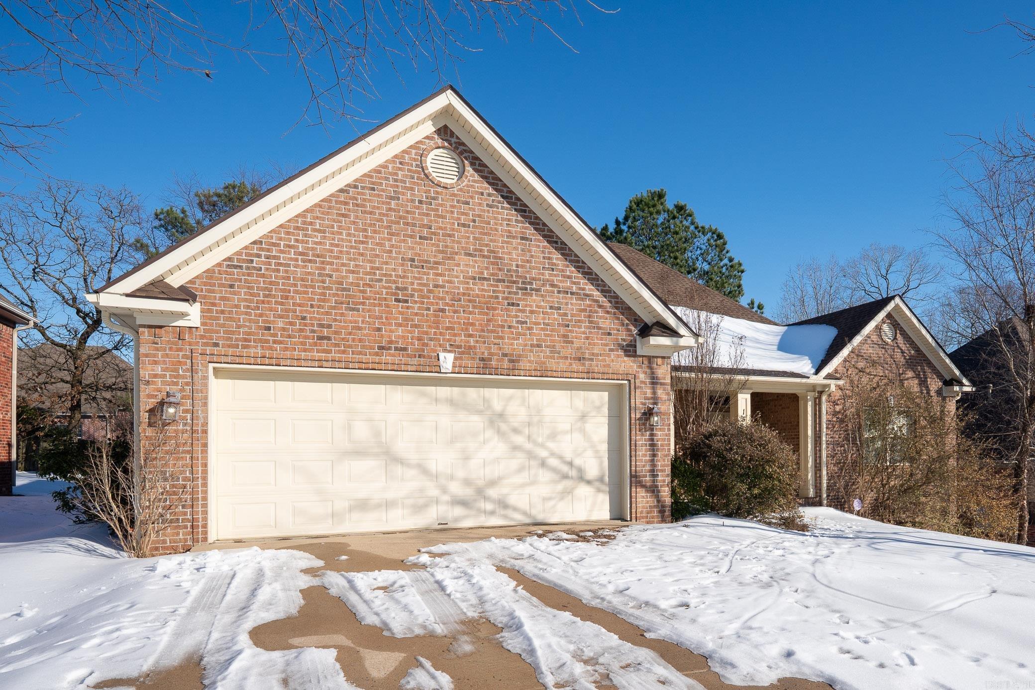 CAPITOL LAKES ESTATES - Residential