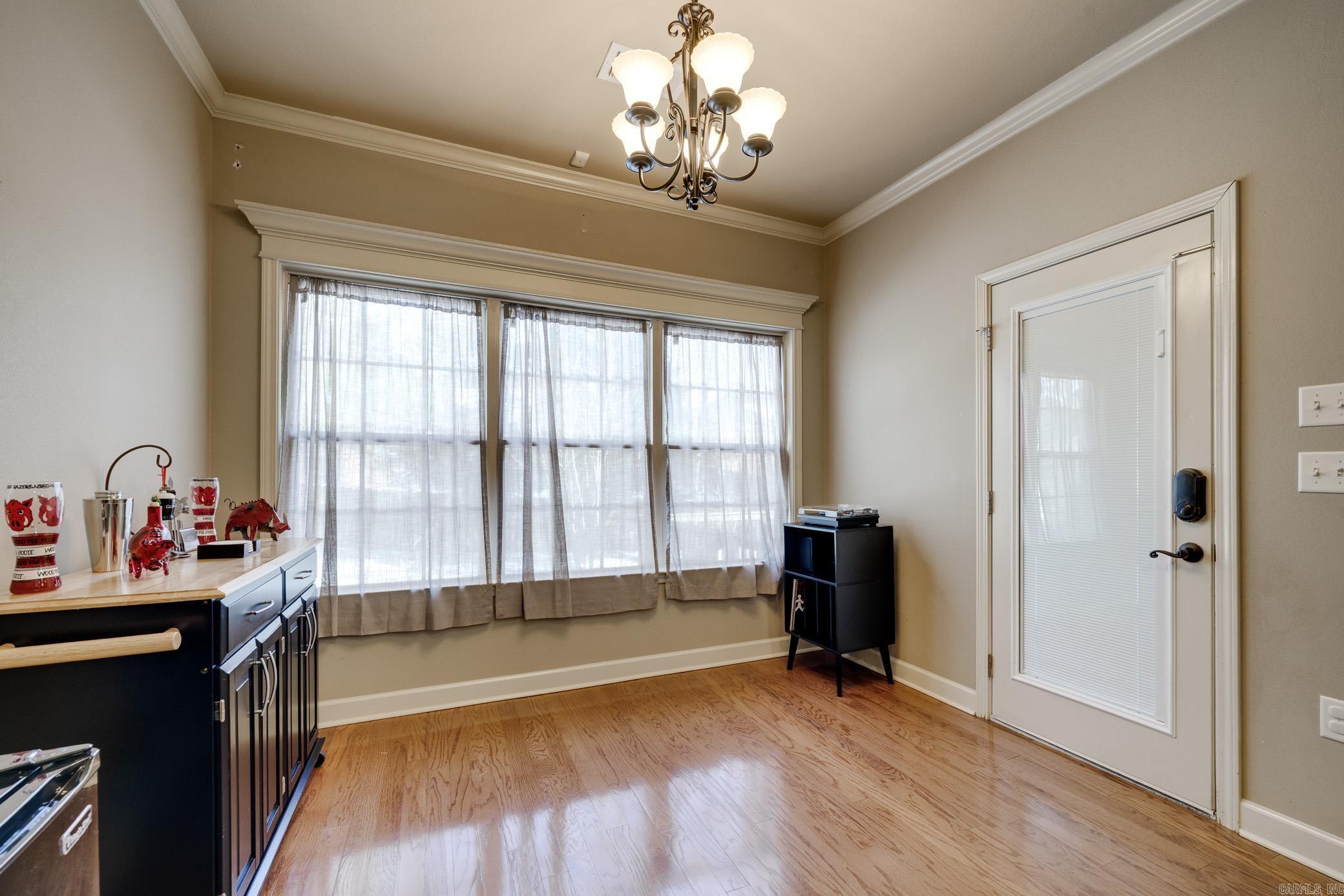 CAPITOL LAKES ESTATES - Residential