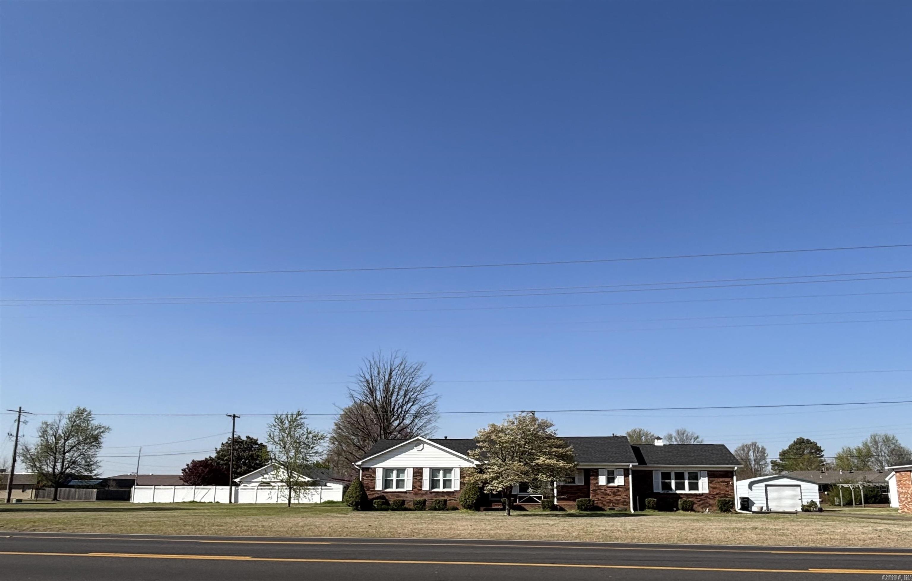 COLONIAL ACRES - Residential