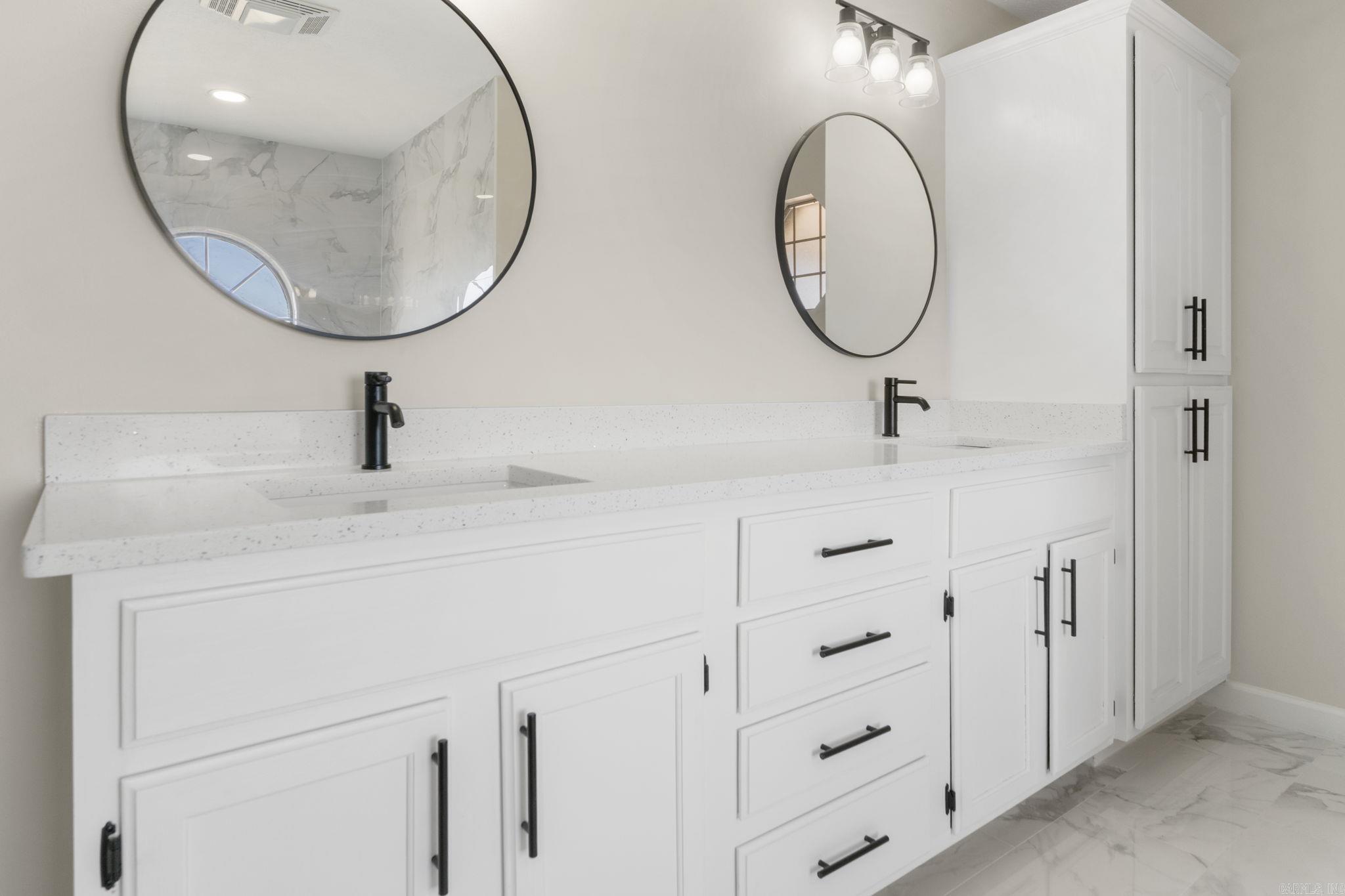 WINDWOOD - Residential