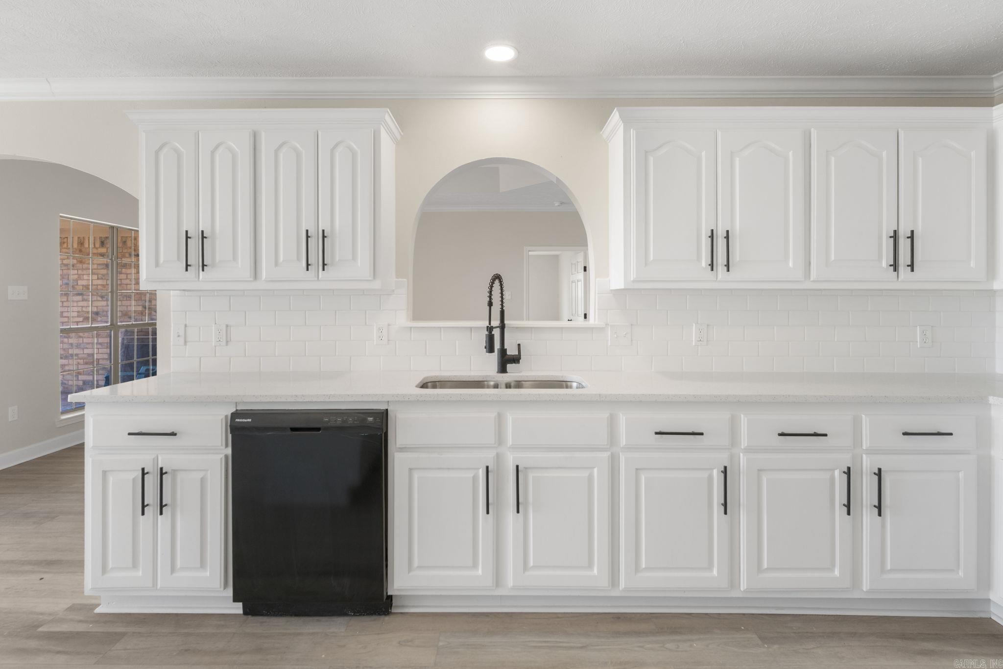 WINDWOOD - Residential