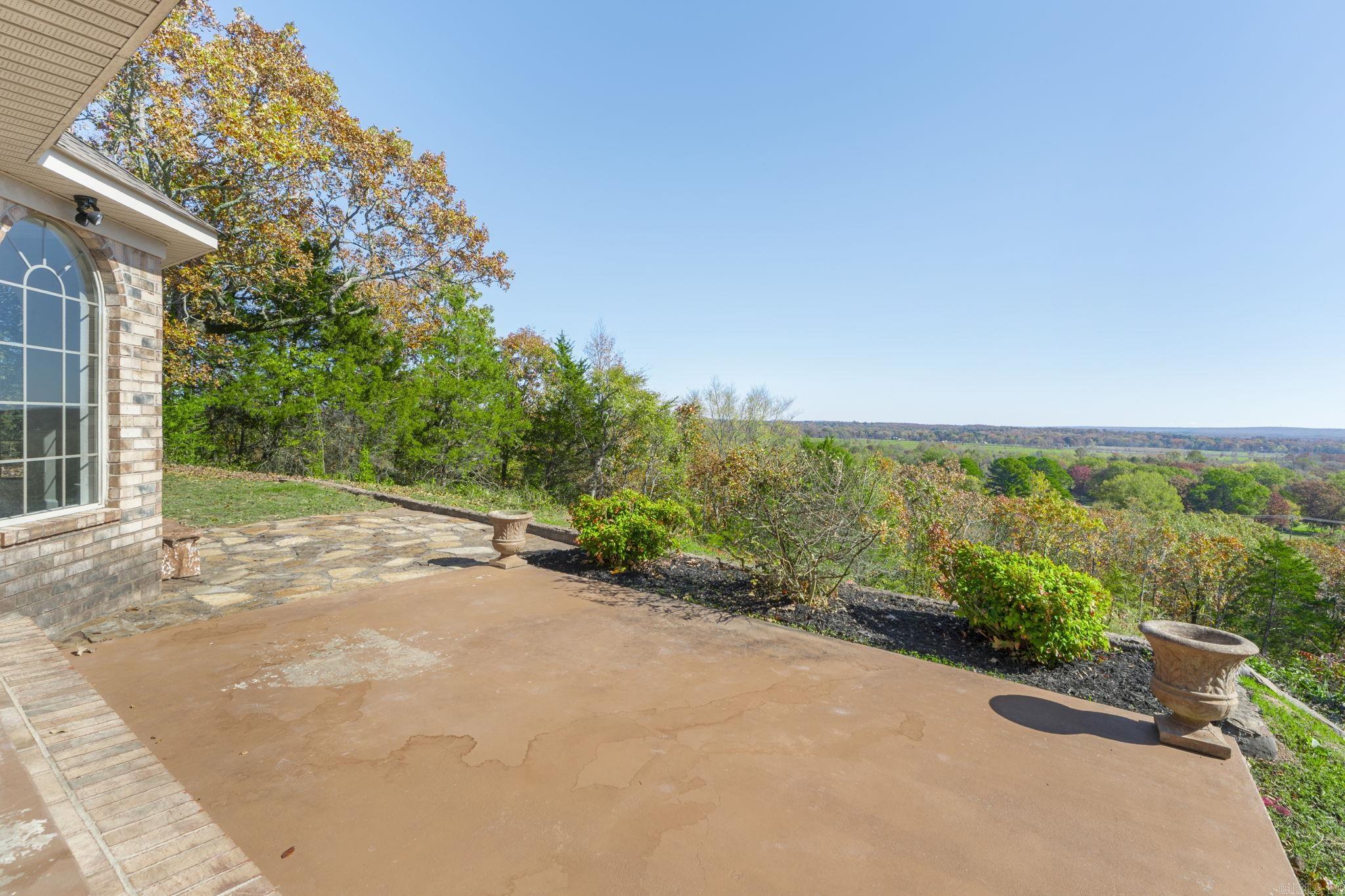 WINDWOOD - Residential