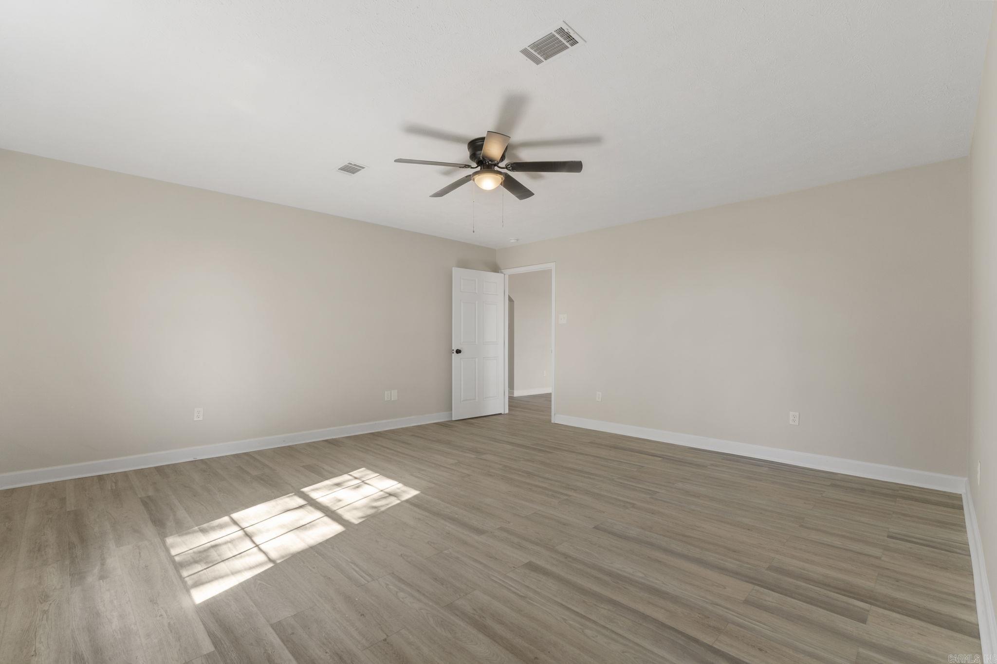 WINDWOOD - Residential