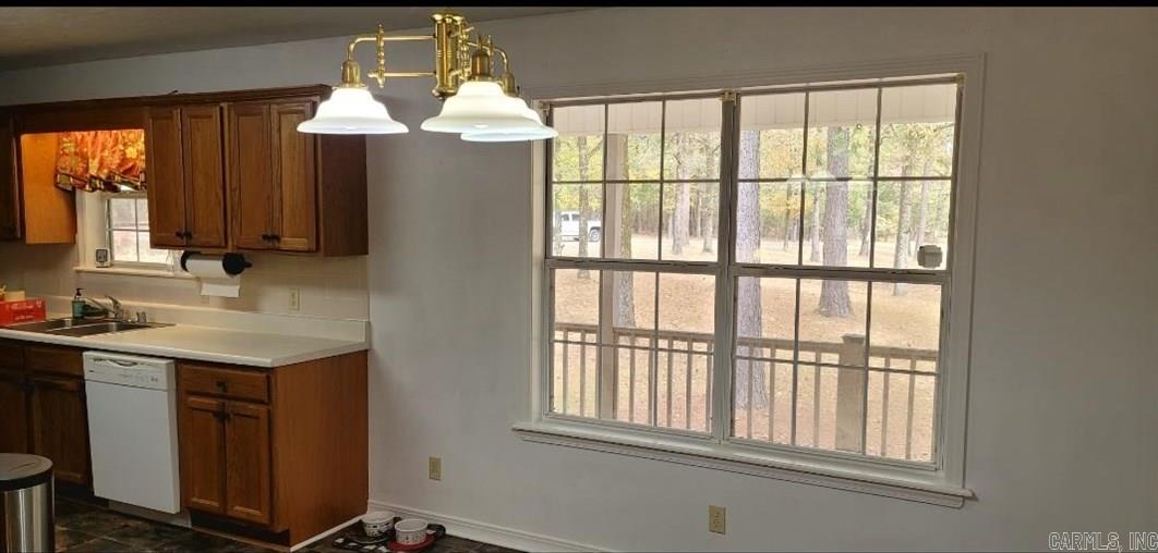 CHINQUAPIN RIDGE ESTS SUB - Residential