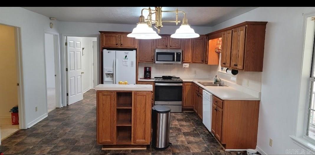 CHINQUAPIN RIDGE ESTS SUB - Residential